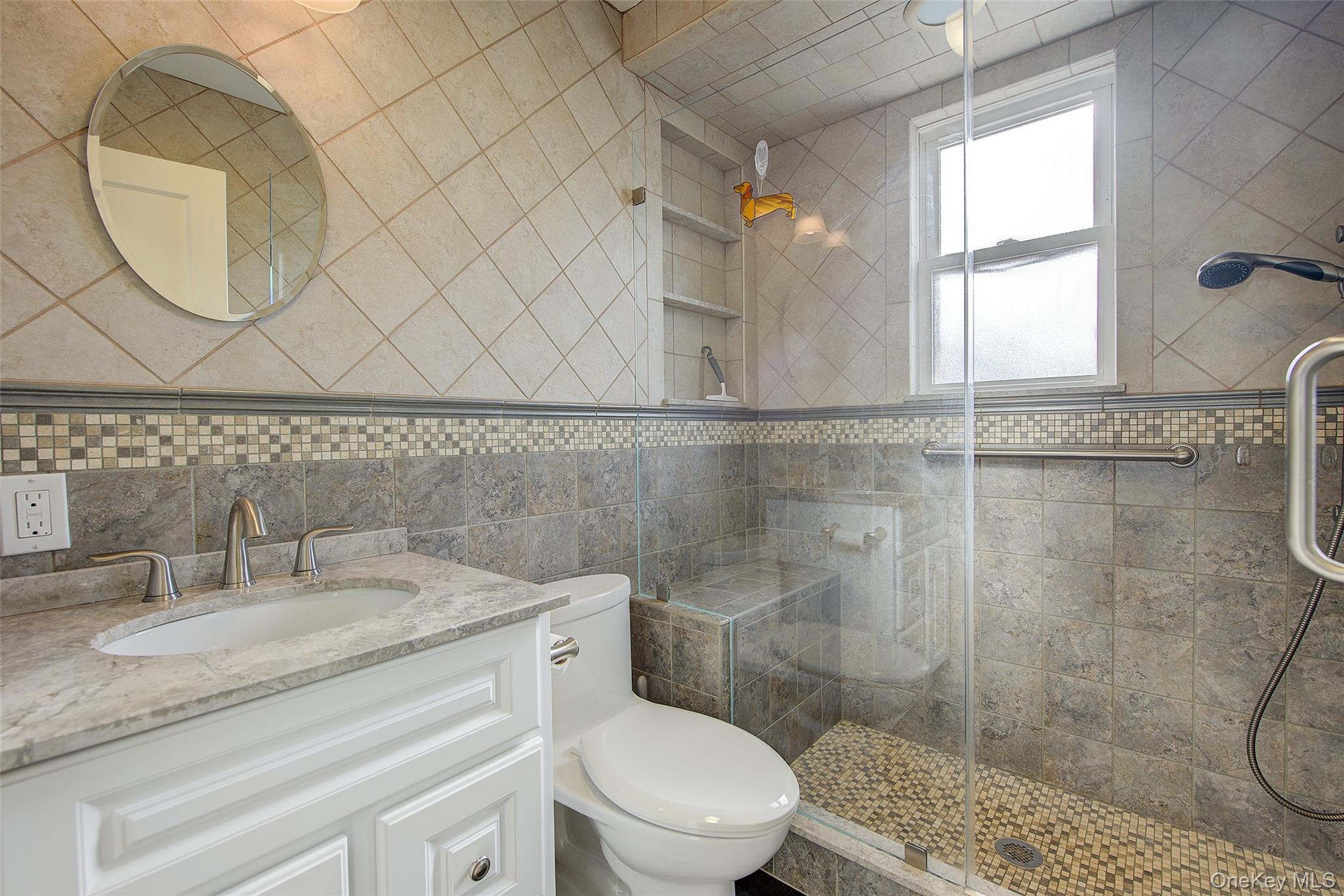 #15 photo, 67-118 Dartmouth Street, Forest Hills , NY 11375