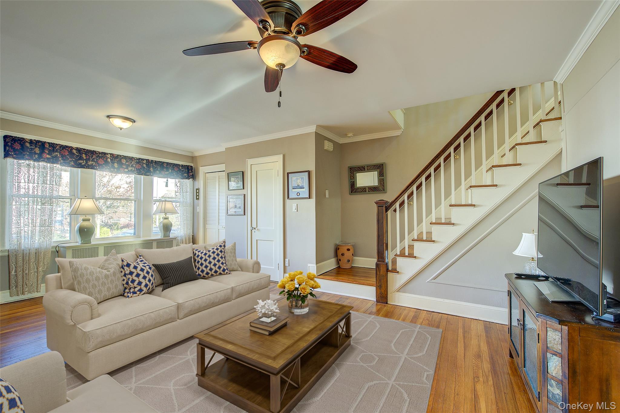 #2 photo, 67-118 Dartmouth Street, Forest Hills , NY 11375