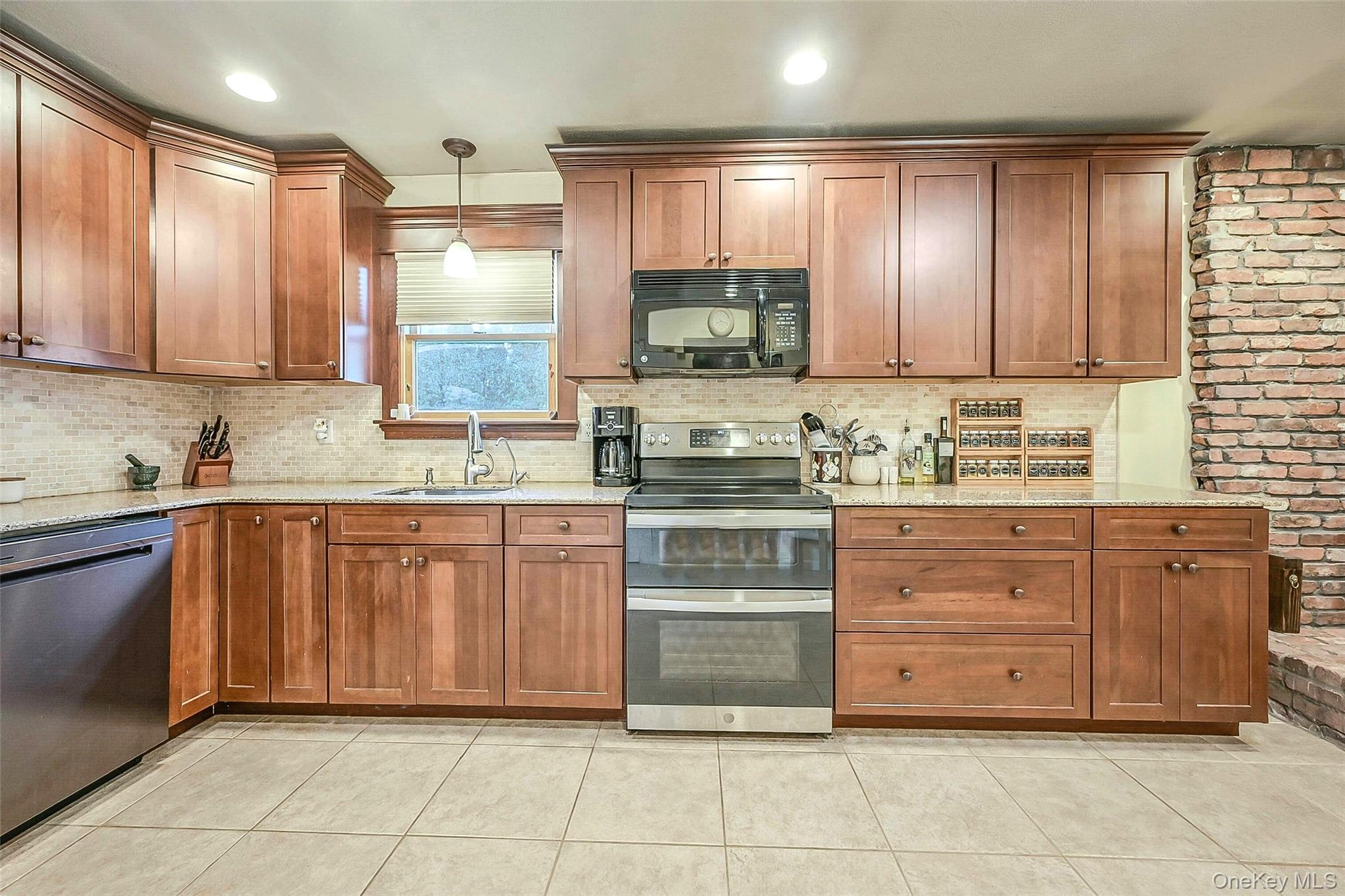 #12 photo, 48 Adams Avenue, Sound Beach , NY 11789