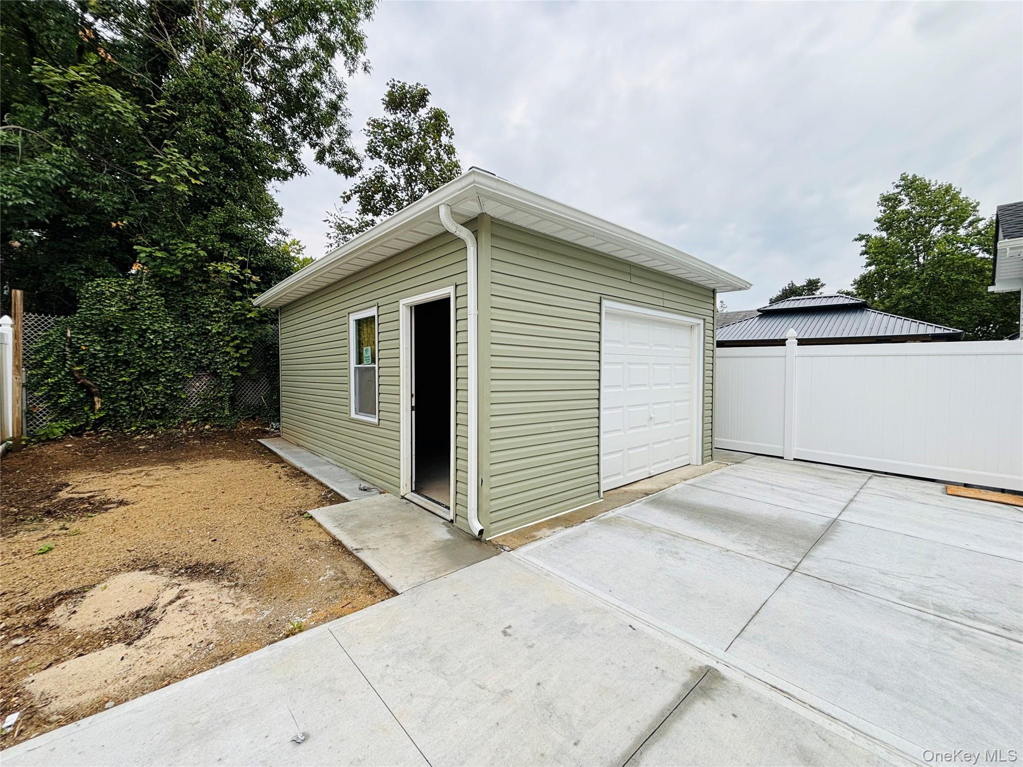 #8 photo, 104 39 210 street, Queens Village , NY 11429