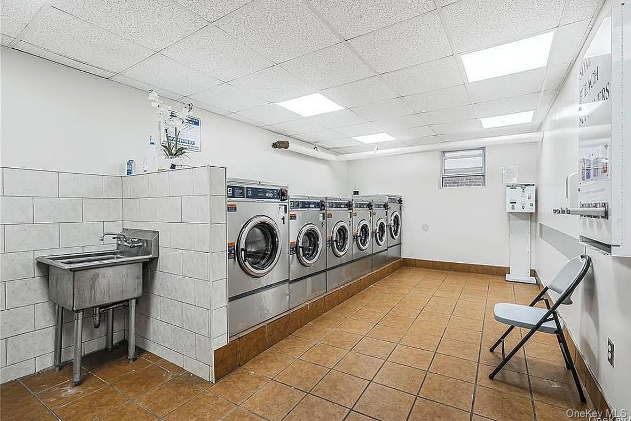 #18 photo, 6536 Wetherole Street, Rego Park , NY 11374