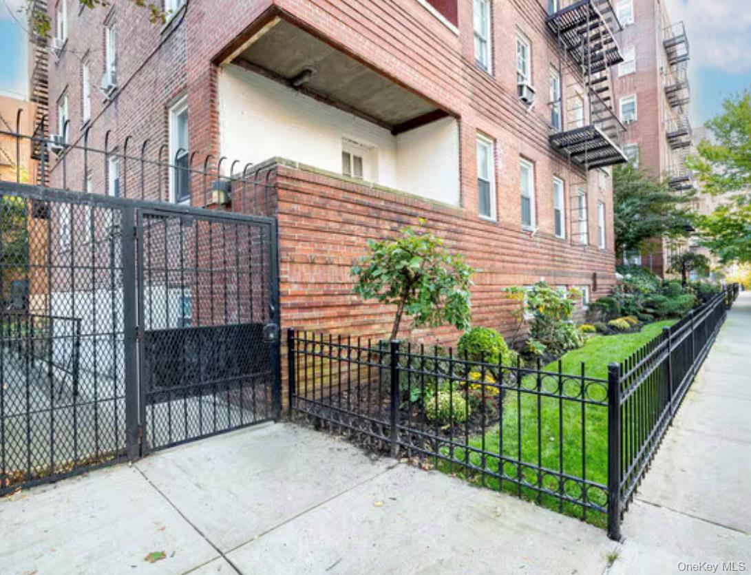 #4 photo, 6536 Wetherole Street, Rego Park , NY 11374