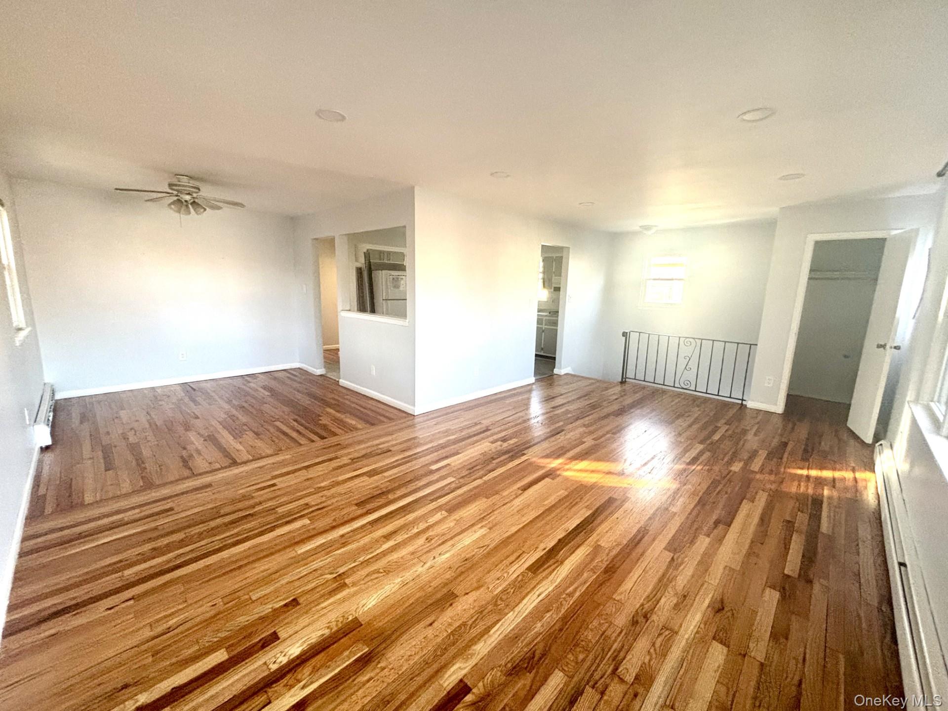 #4 photo, 441 Atlantic Avenue, East Rockaway , NY 11518