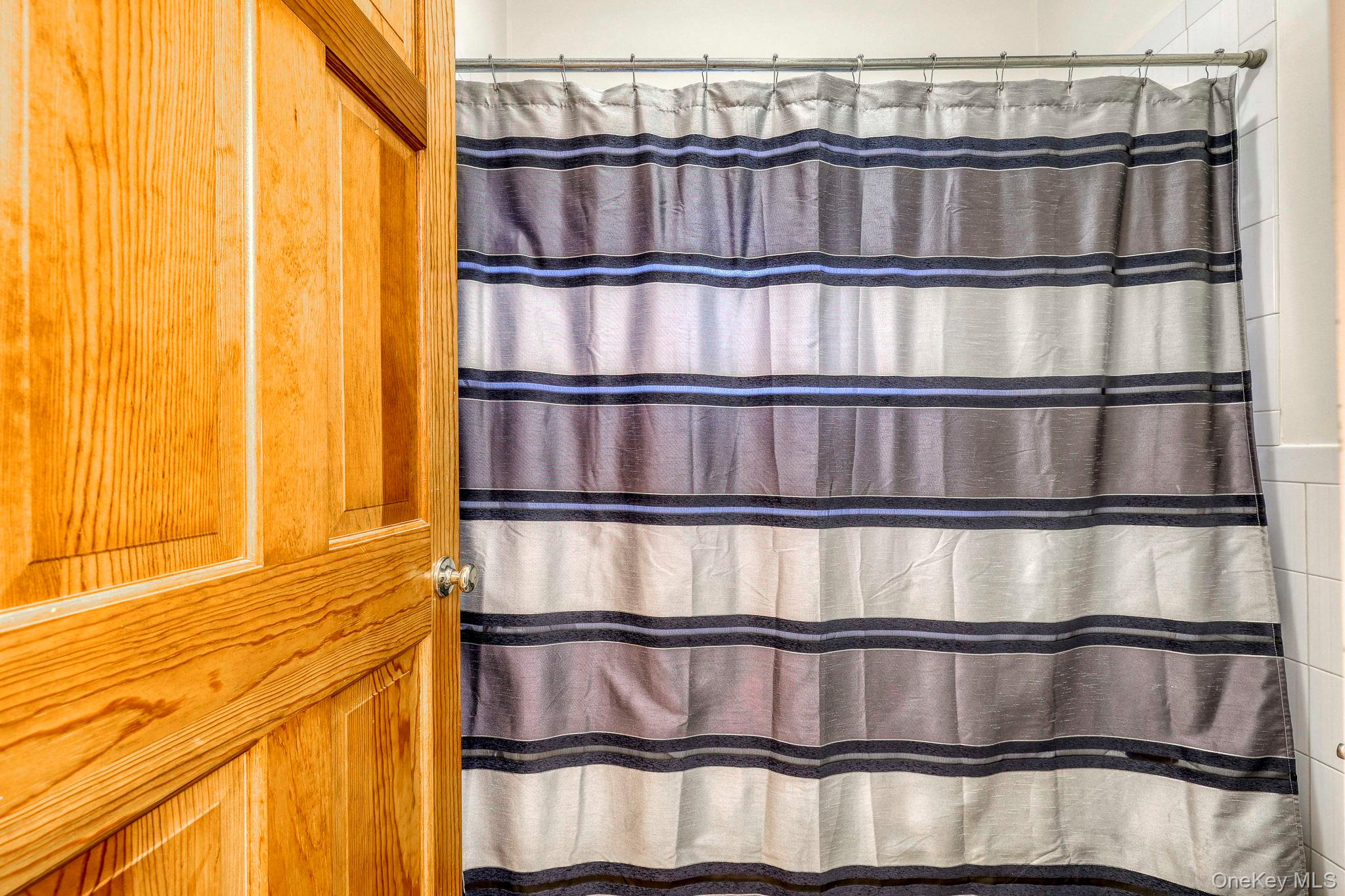 #19 photo, 64 High Point Circle, Newburgh , NY 12550