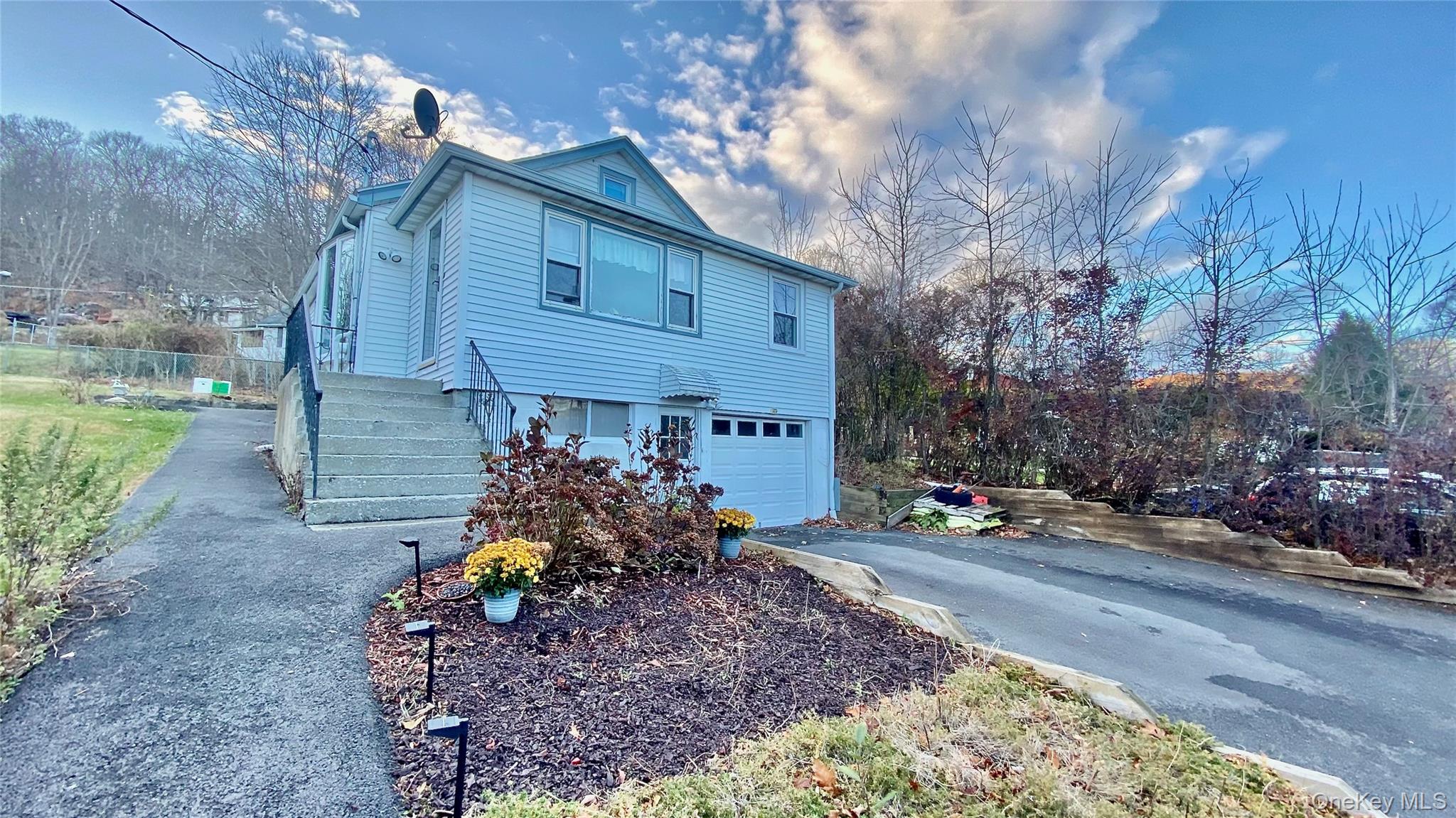 #1 photo, 27 W Worthington Drive, Carmel , NY 10512