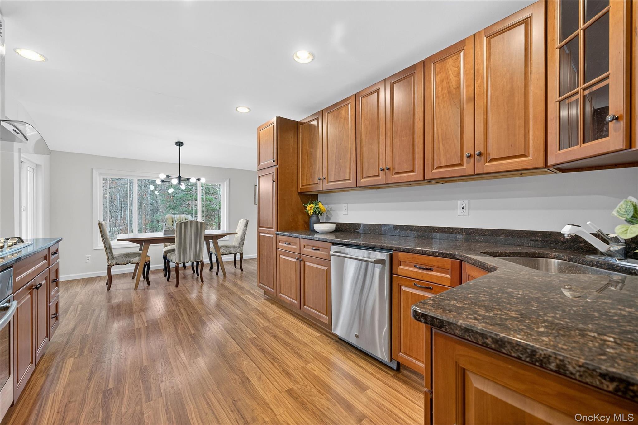 #19 photo, 89 Maple Brook Road, Tuxedo Park , NY 10987