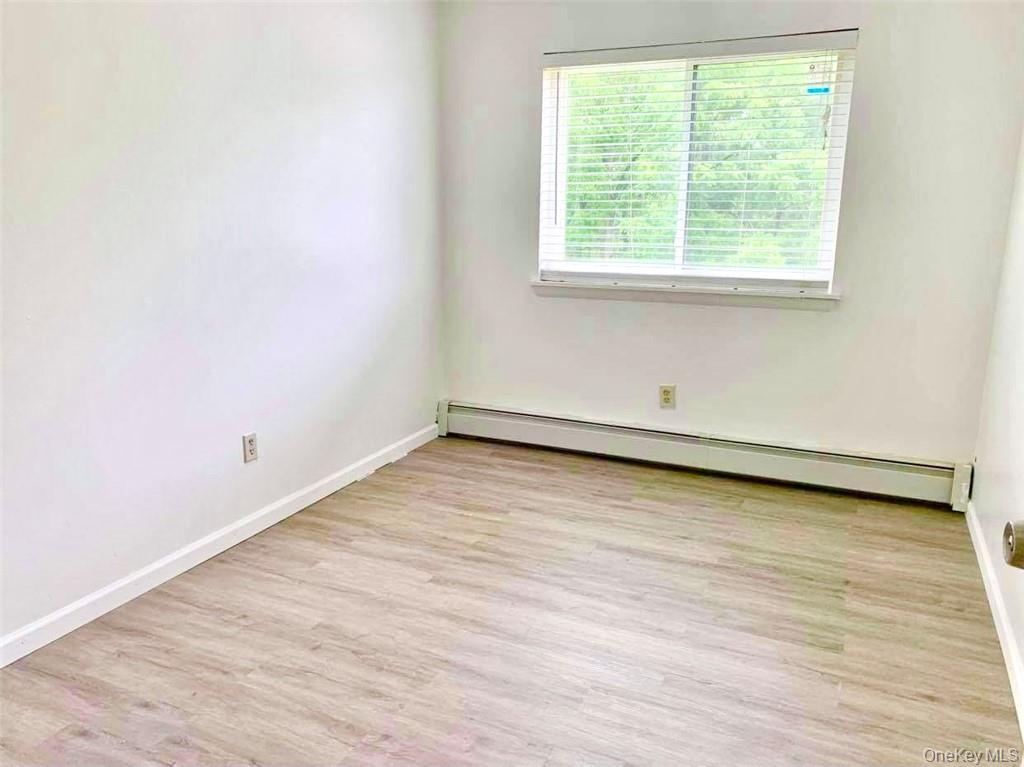 #18 photo, 376 Concord Lane, Middletown , NY 10940