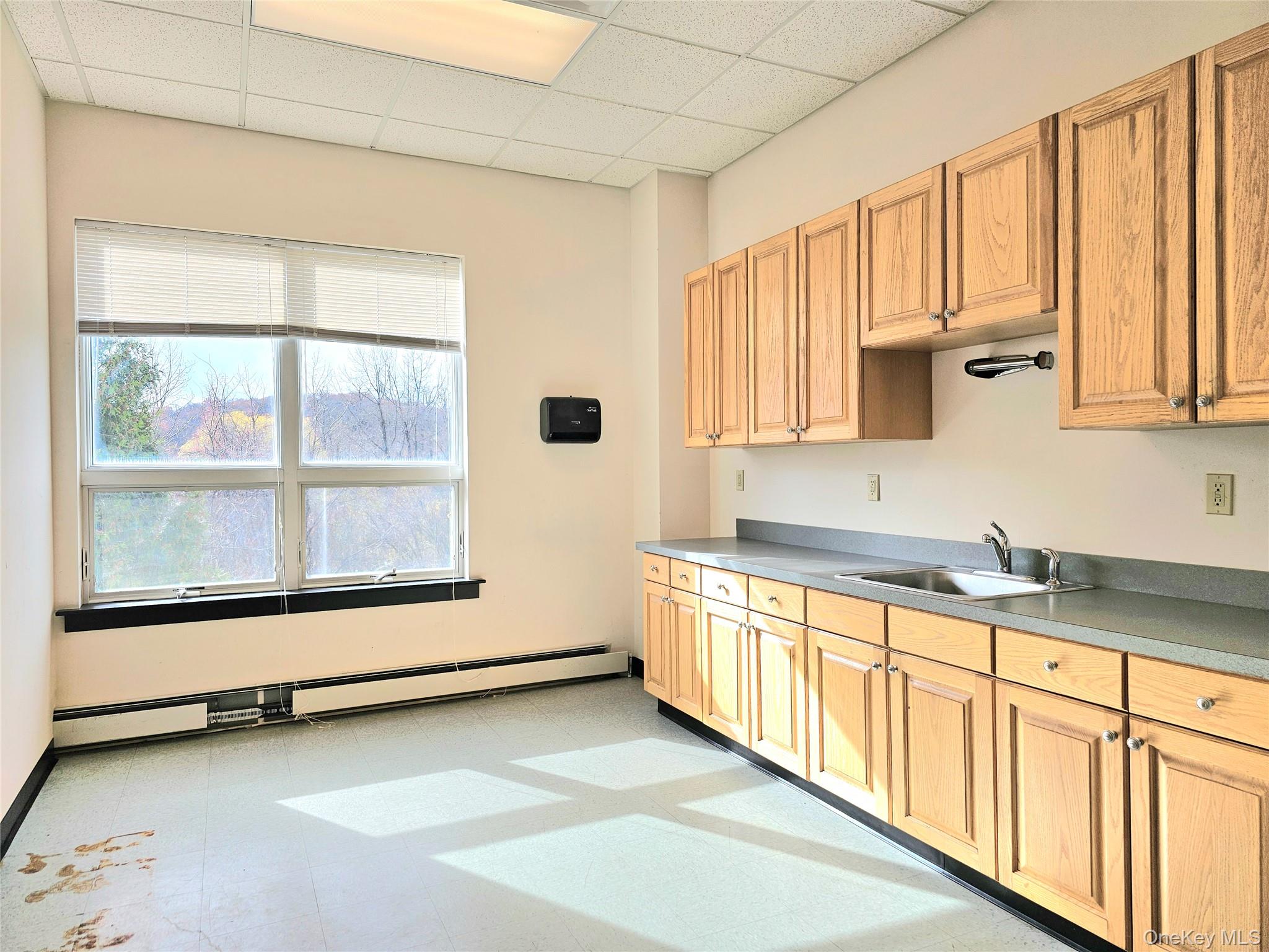 #6 photo, 7 Sutton Place, Brewster , NY 10509