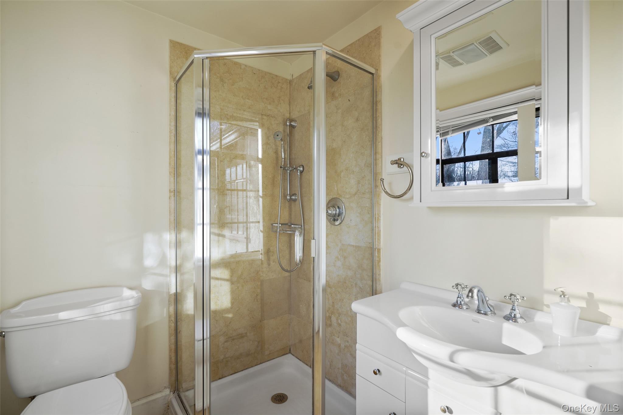 #15 photo, 31 Laurel Drive, Mount Kisco , NY 10549