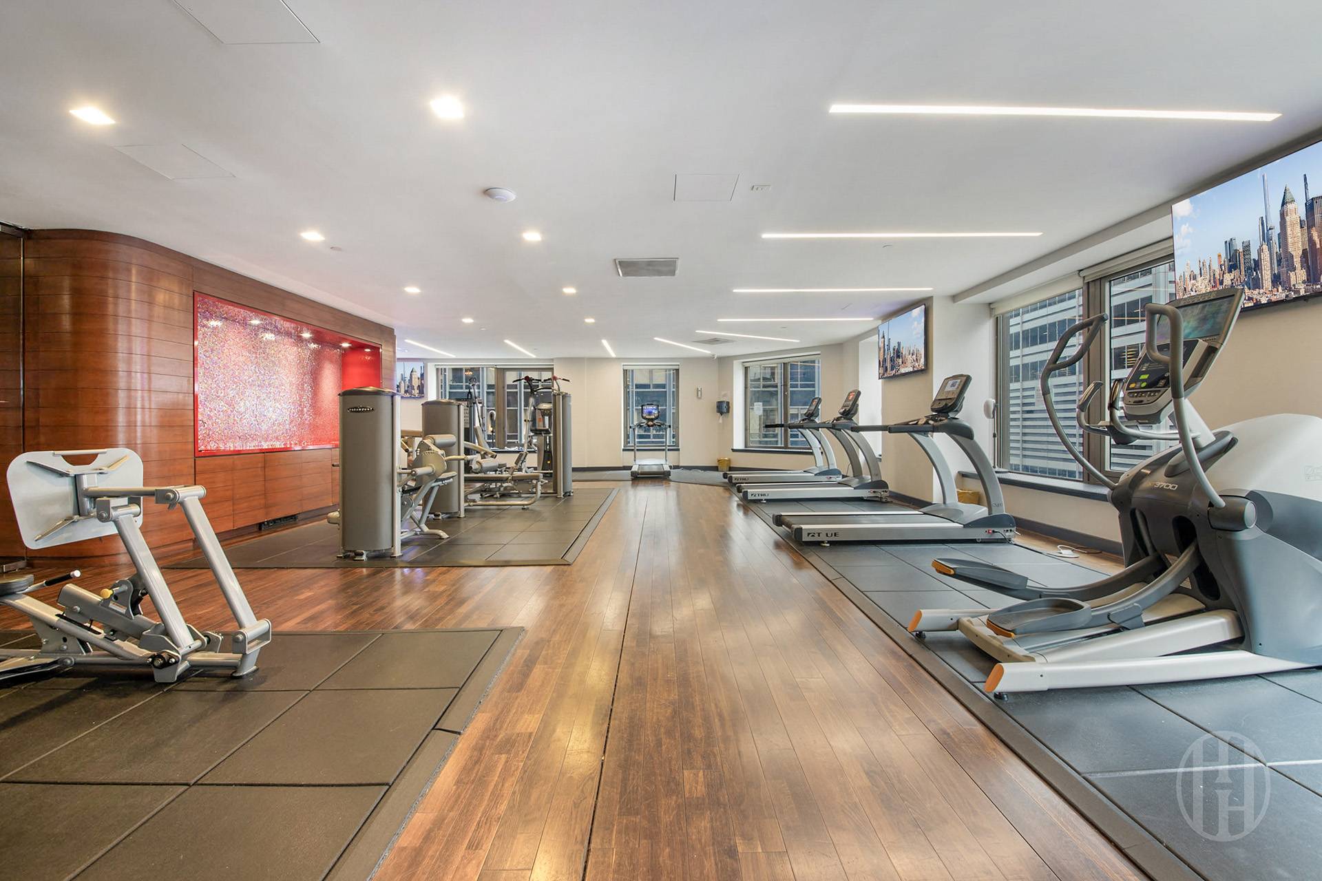 #8 photo, 75 Wall Street, Financial District , NY 10005