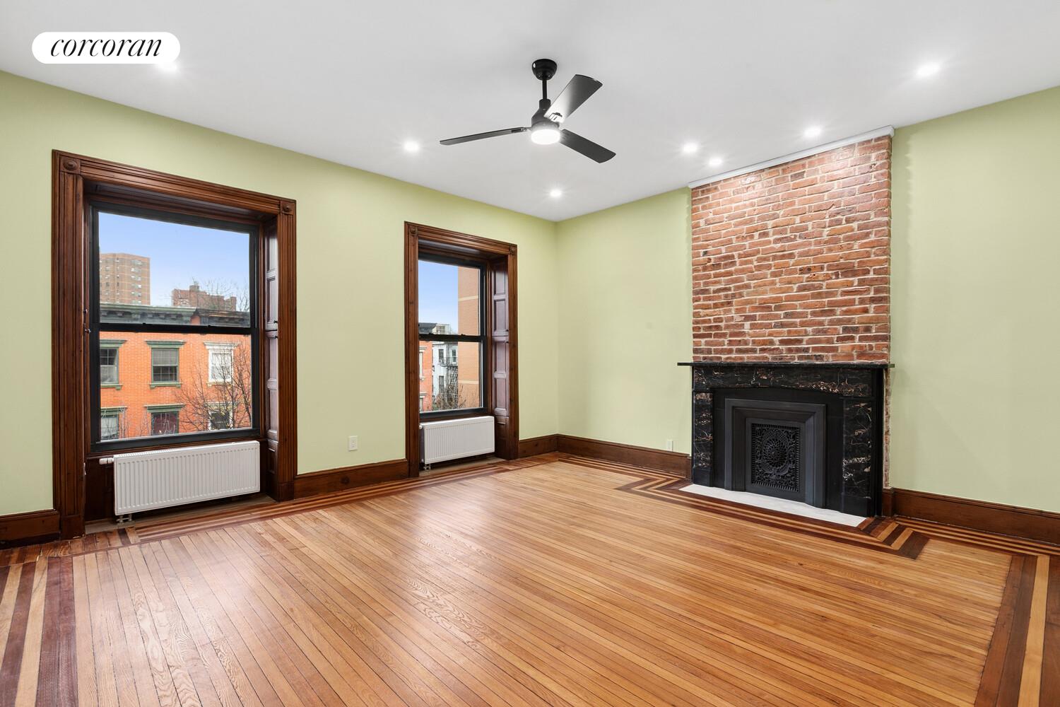 #1 photo, New York City, East Harlem , NY 10035