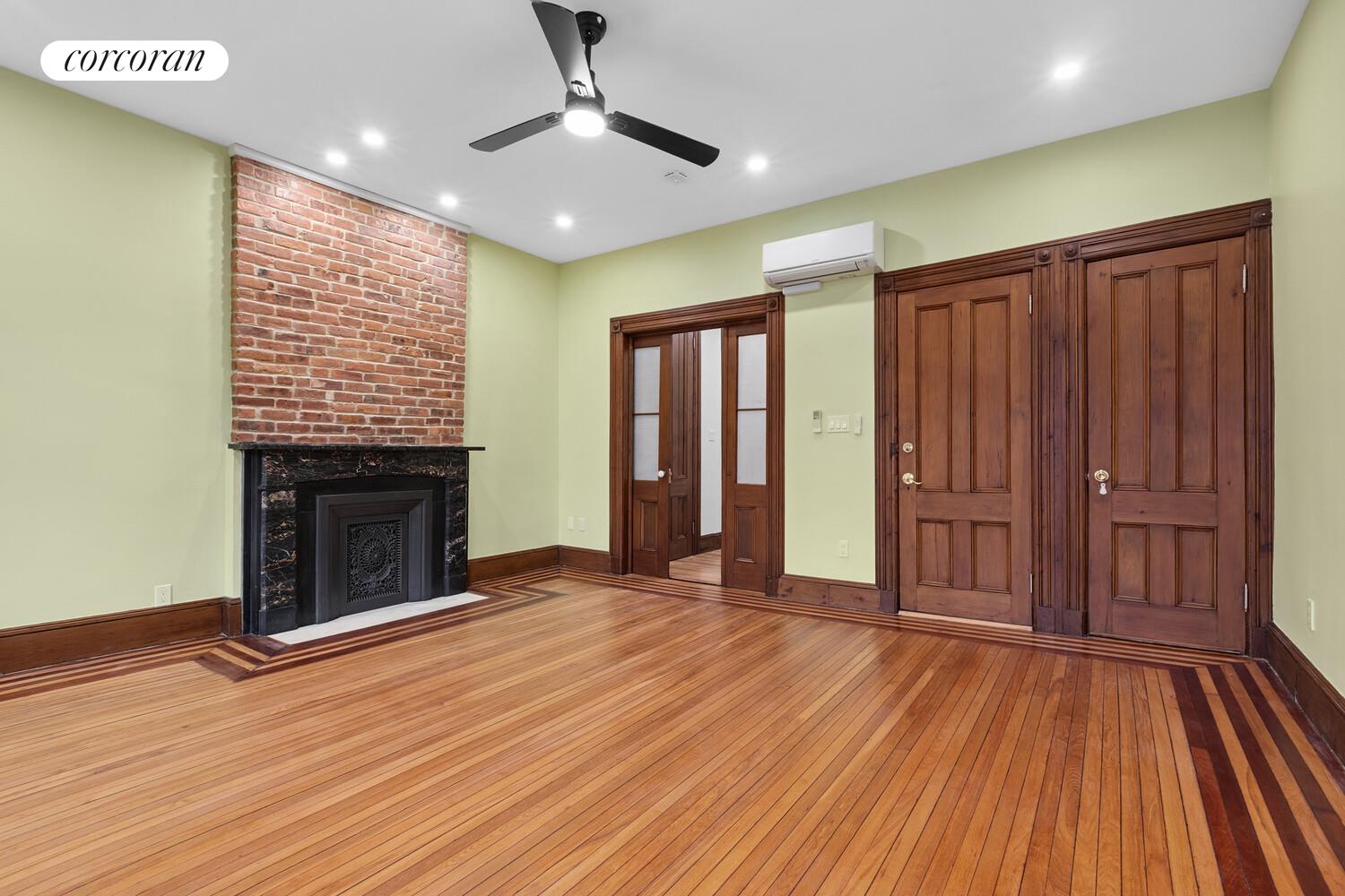 #2 photo, New York City, East Harlem , NY 10035