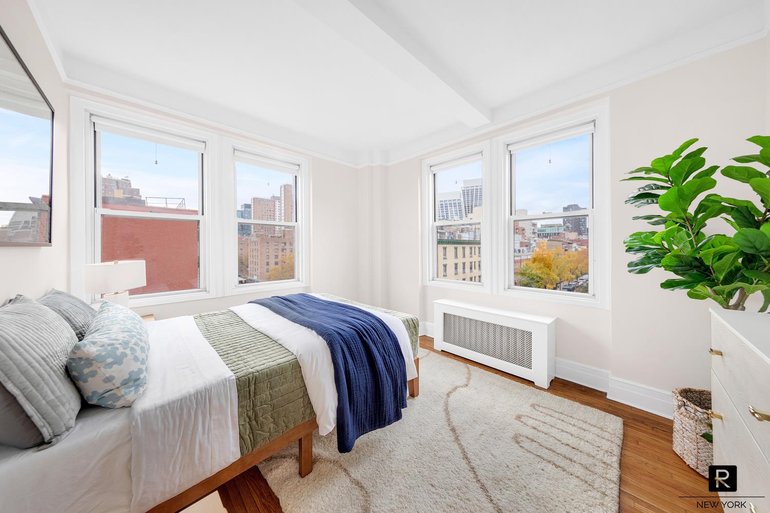 #6 photo, 365 W 20th Street, Chelsea , NY 10011