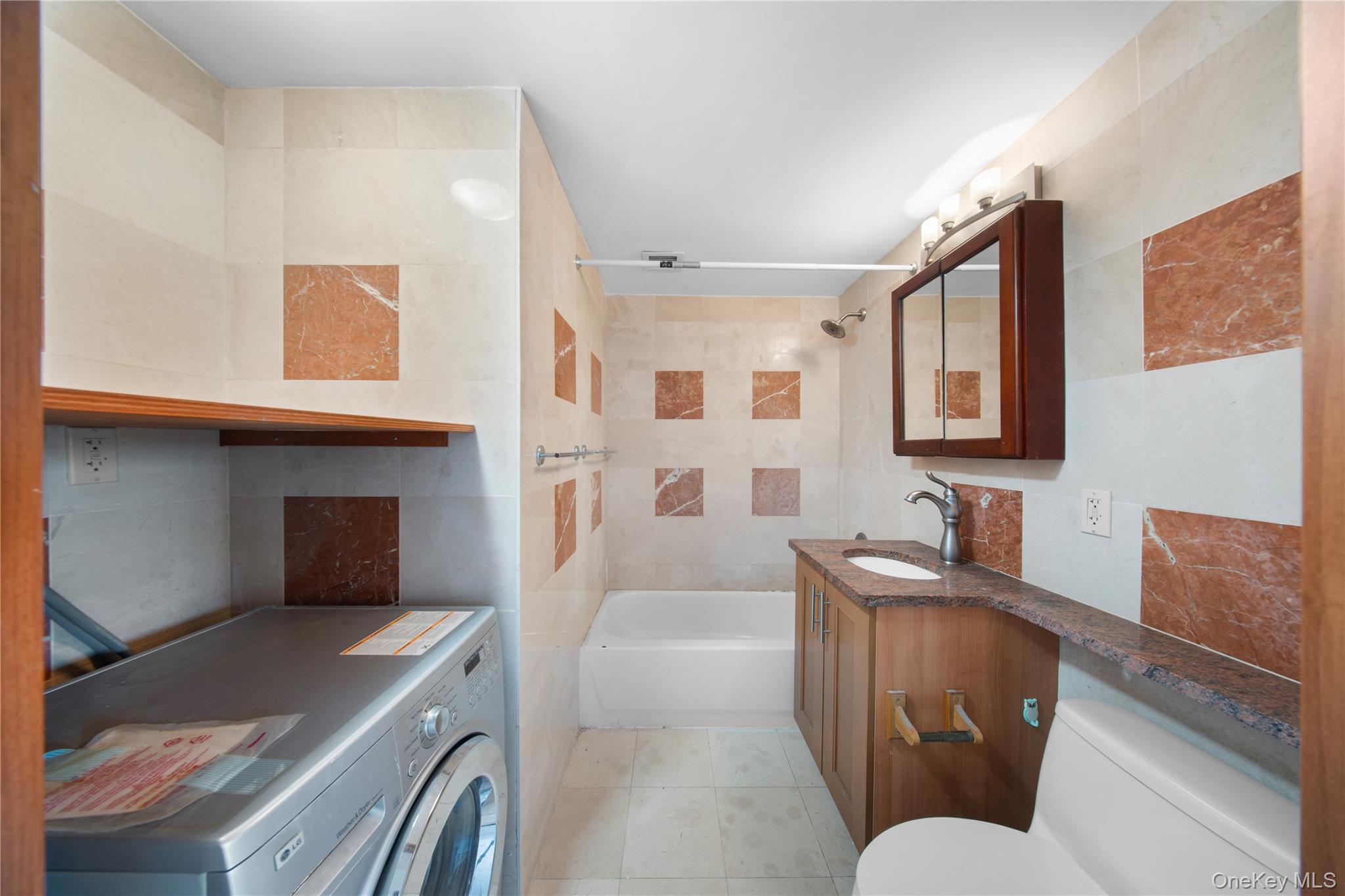 #15 photo, 140-22 Beech Avenue, Flushing , NY 11355