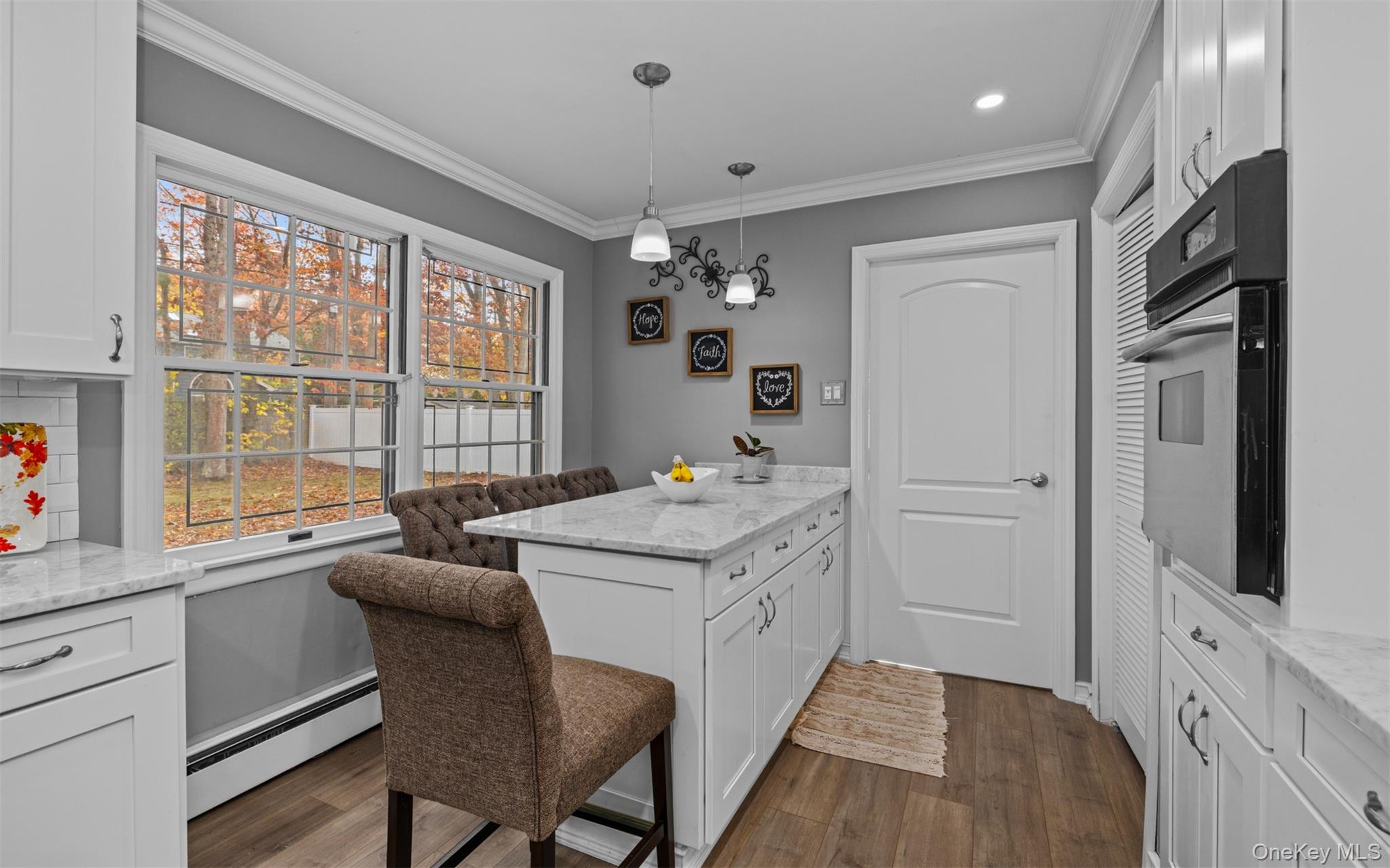 #6 photo, 19 Barnwell Lane, Stony Brook , NY 11790