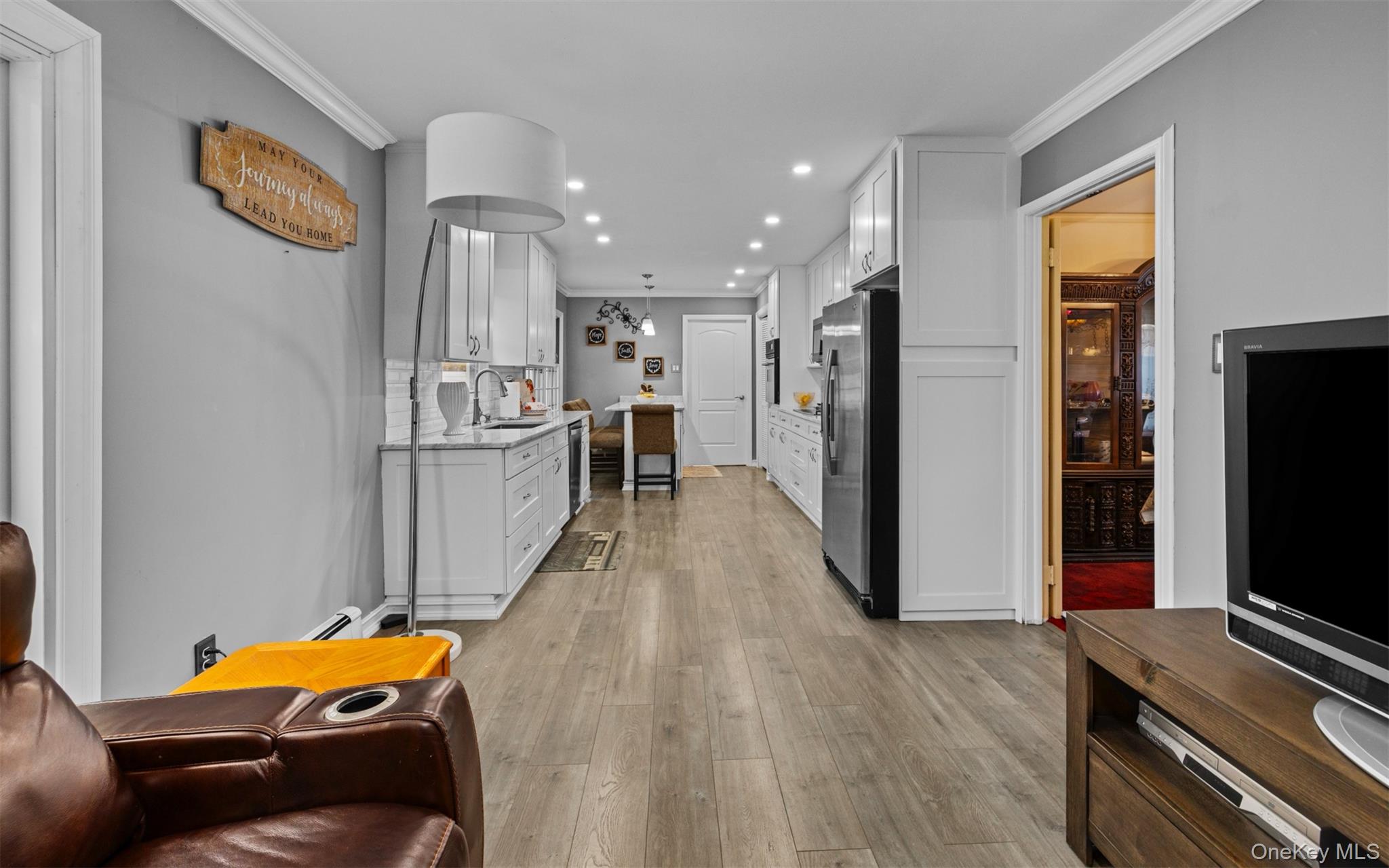 #7 photo, 19 Barnwell Lane, Stony Brook , NY 11790