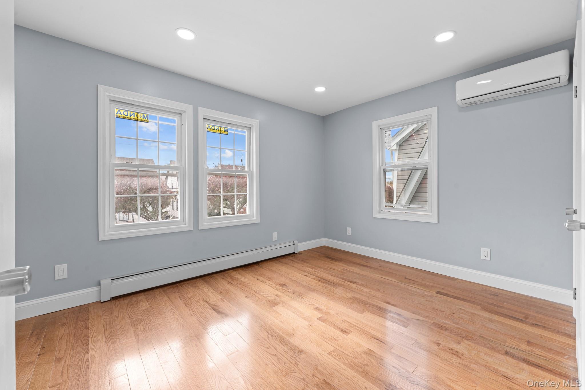 #11 photo, 14235 Sutter Avenue, South Ozone Park , NY 11436