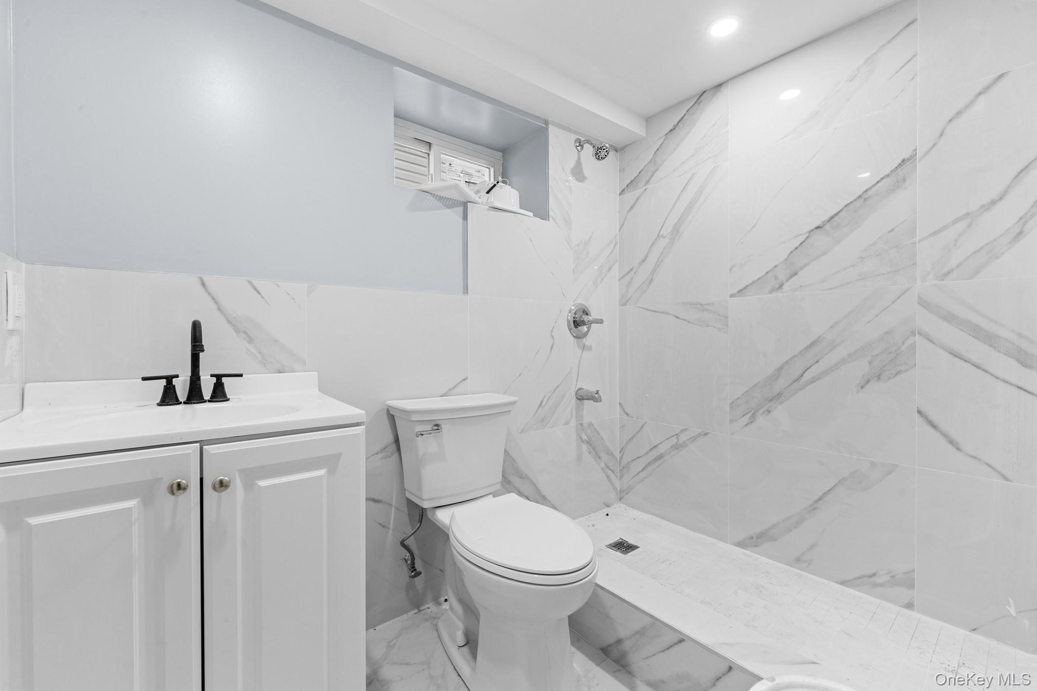 #16 photo, 14235 Sutter Avenue, South Ozone Park , NY 11436