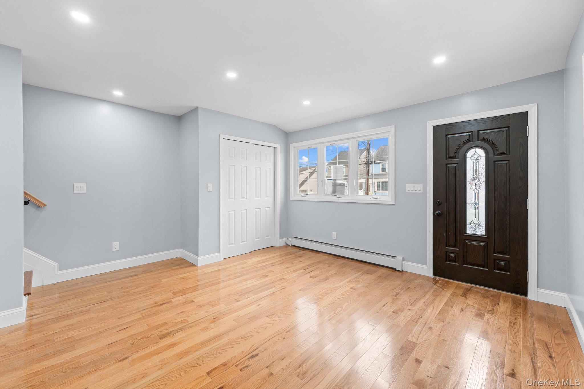 #6 photo, 14235 Sutter Avenue, South Ozone Park , NY 11436