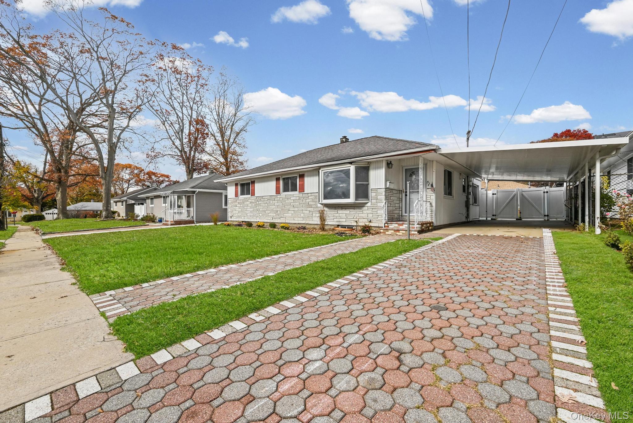 #3 photo, 312 Coventry Road, West Hempstead , NY 11552