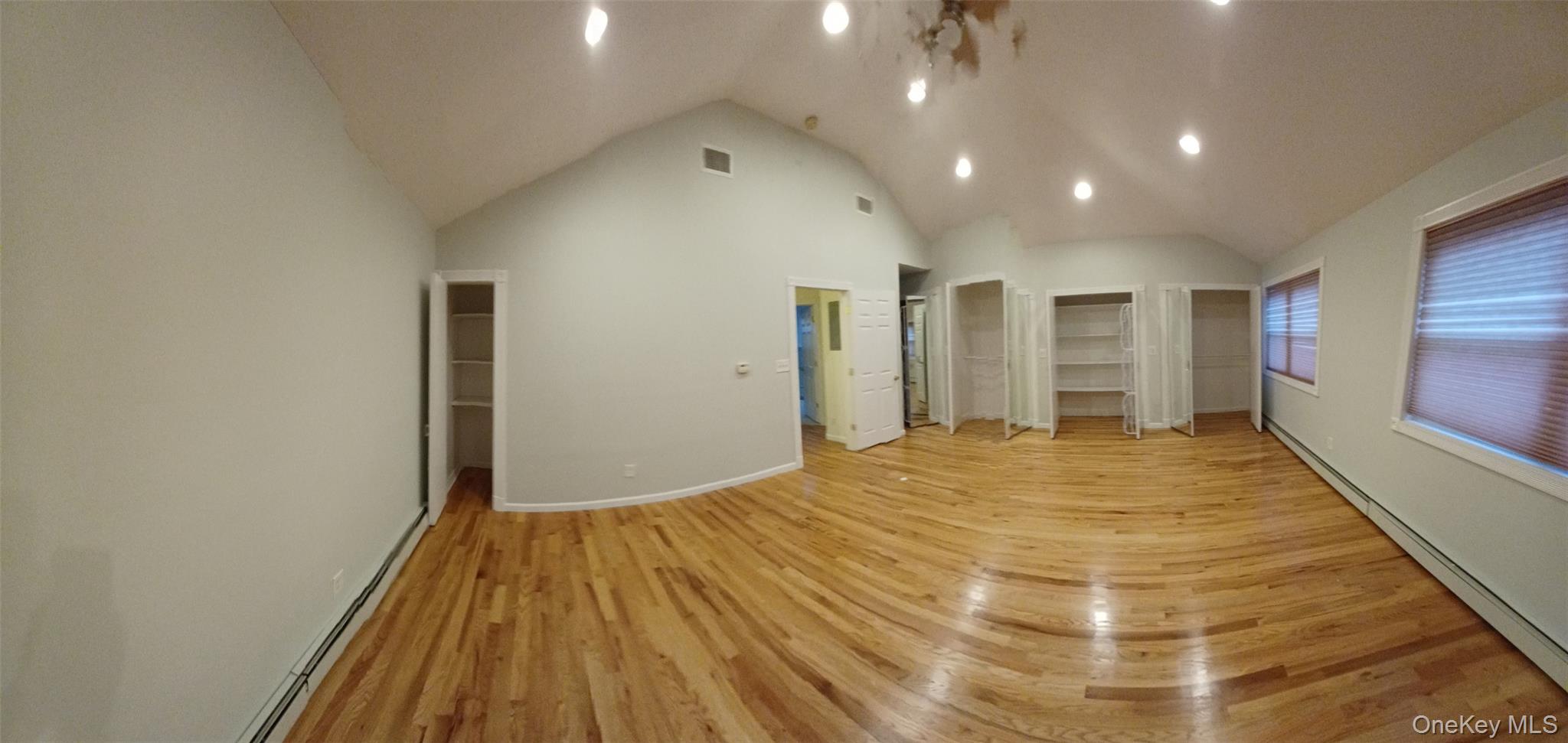 #11 photo, 243-25 132nd Road, كوينز Rosedale , NY 11422