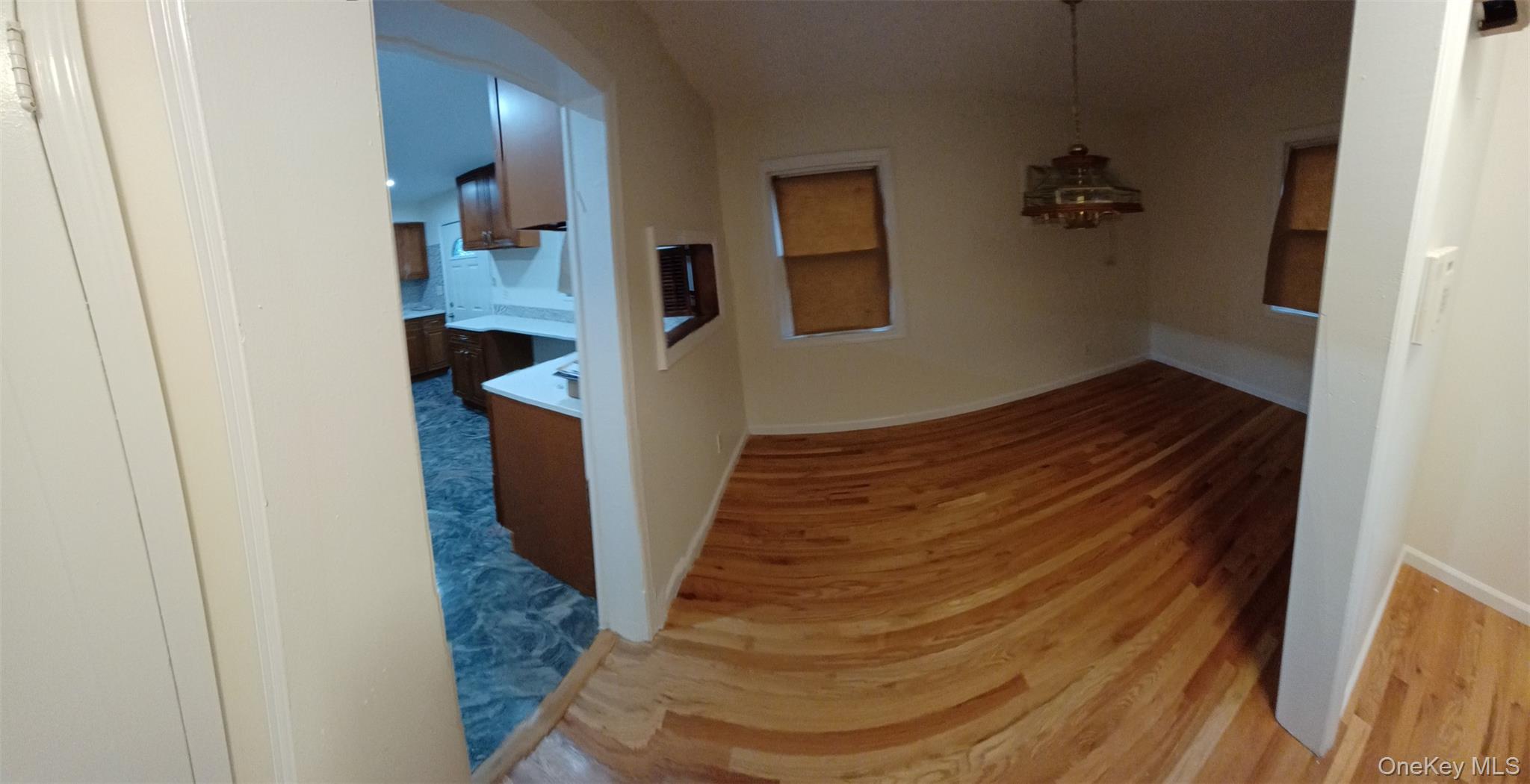 #16 photo, 243-25 132nd Road, كوينز Rosedale , NY 11422