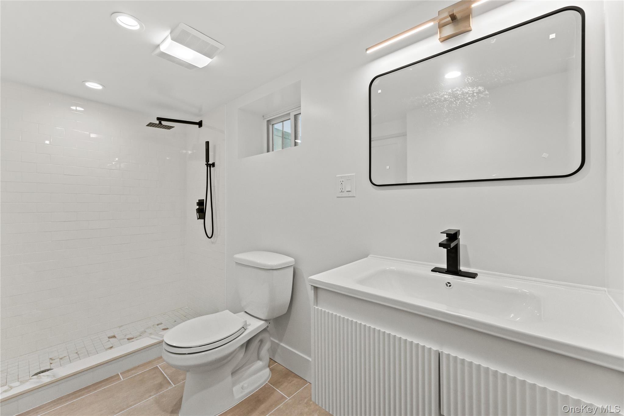 #15 photo, 134-16 232nd Street, Laurelton , NY 11413