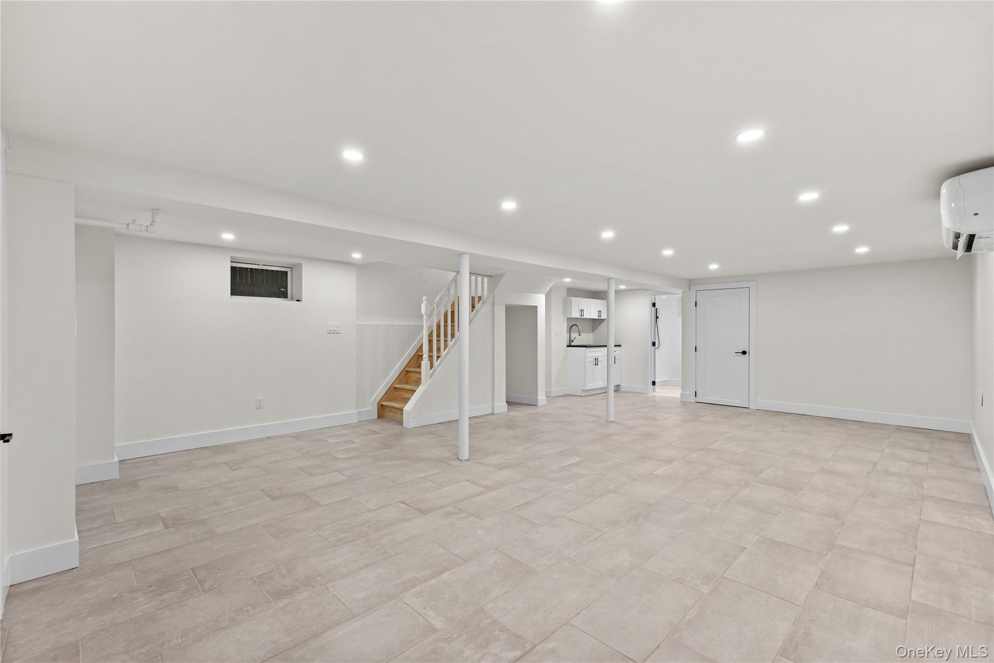 #16 photo, 134-16 232nd Street, Laurelton , NY 11413