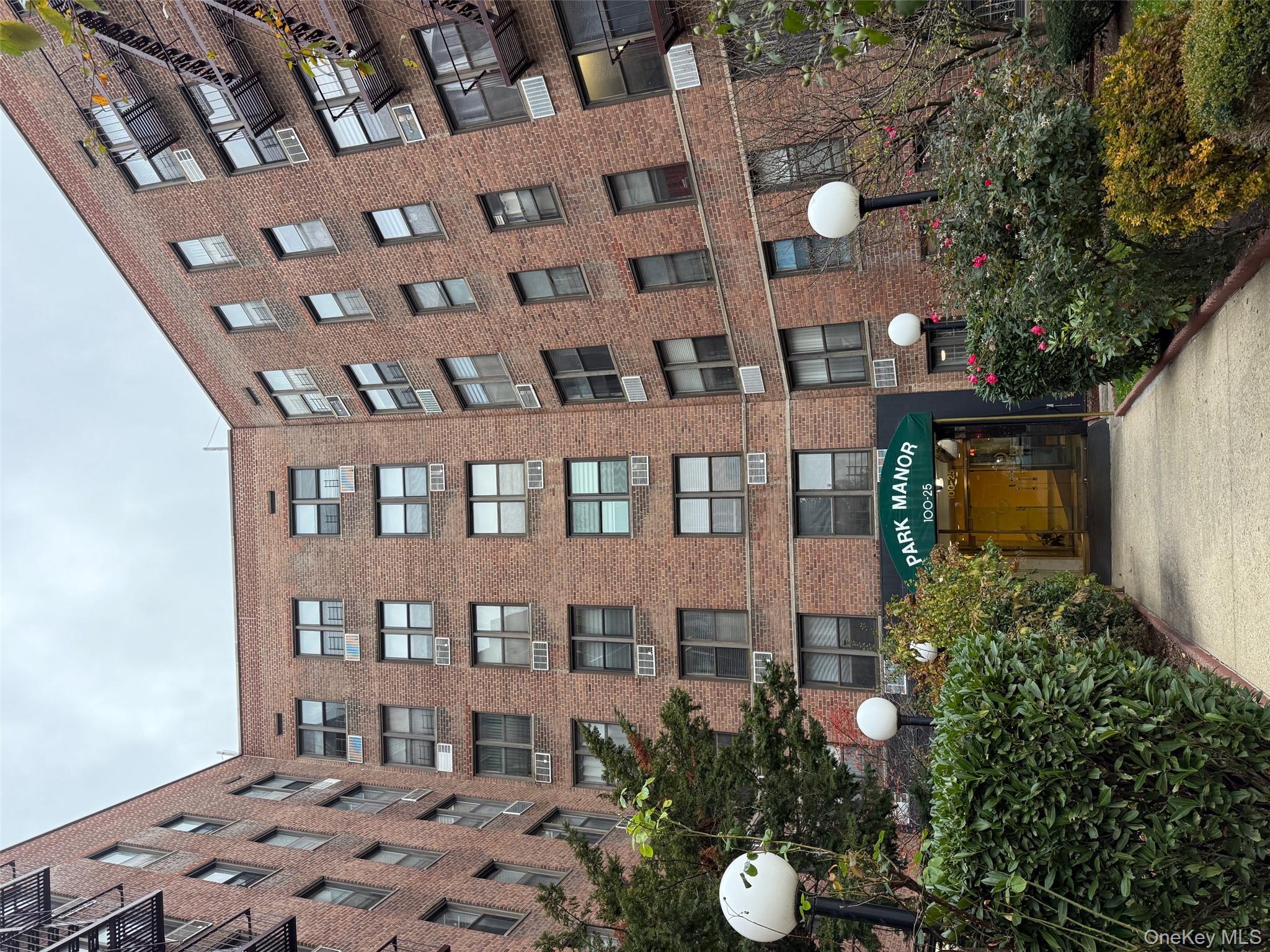 #1 photo, 100-25 Queens Boulevard, Forest Hills , NY 11375