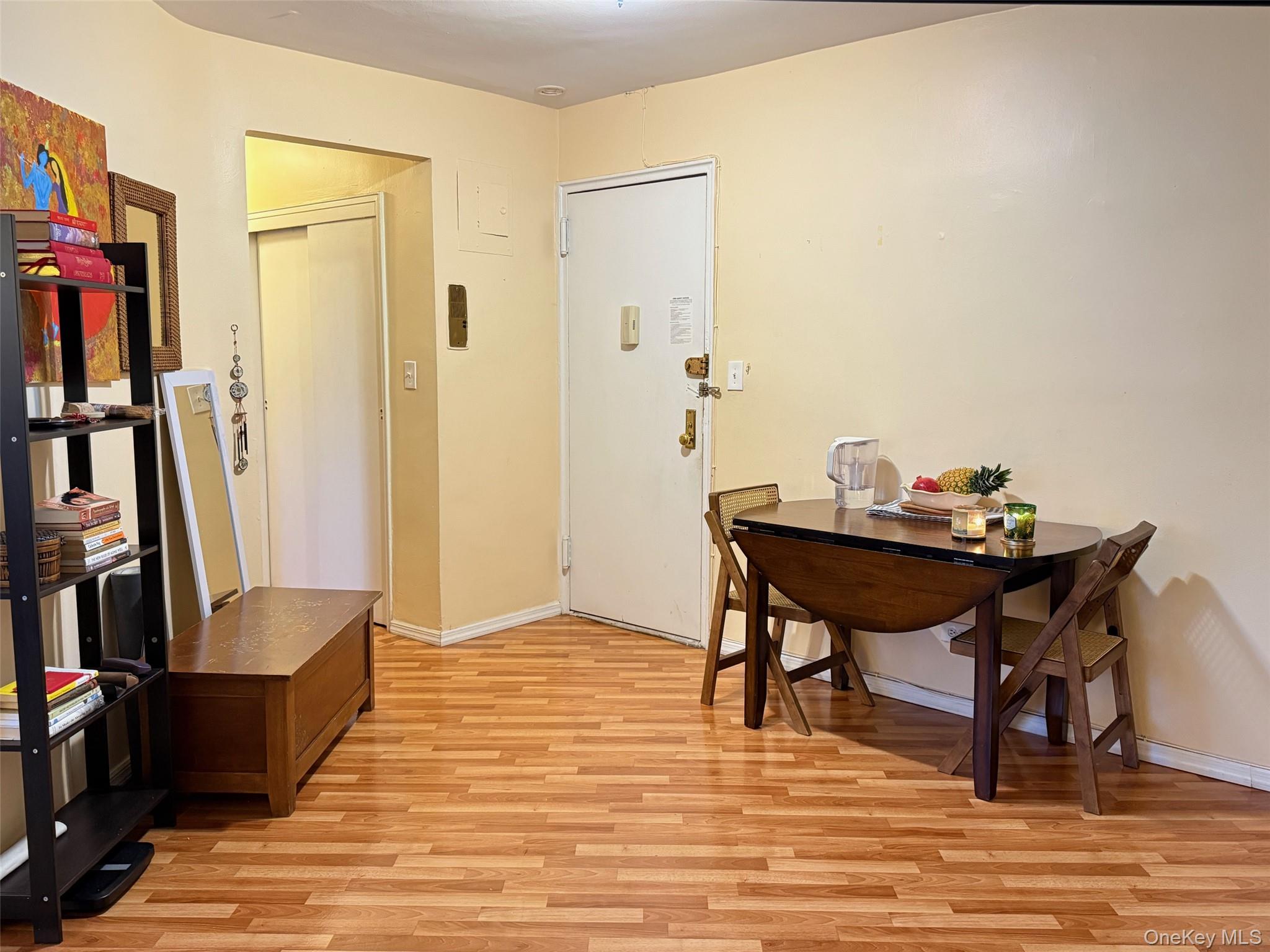 #4 photo, 100-25 Queens Boulevard, Forest Hills , NY 11375