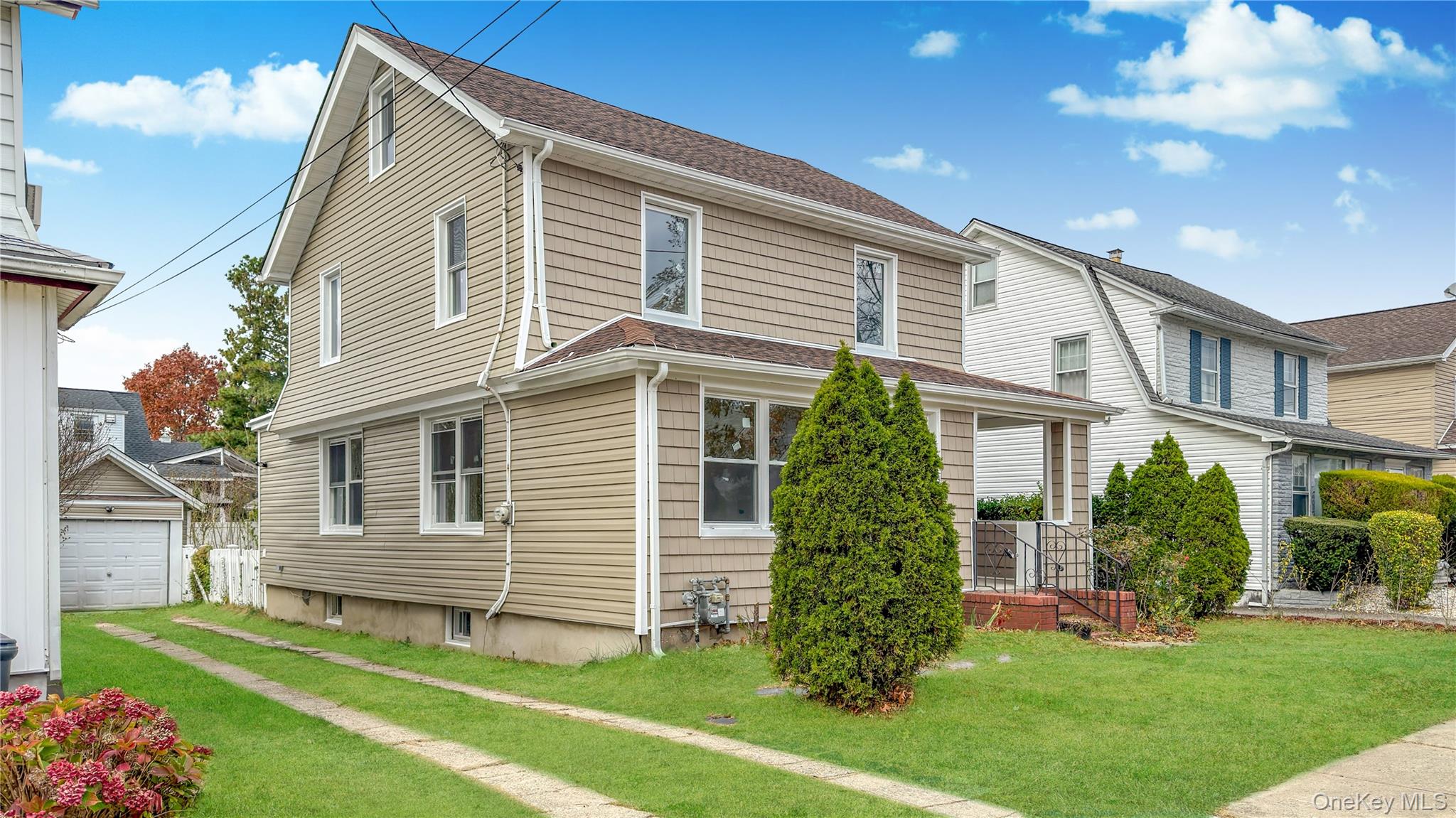 #9 photo, 64 S Montgomery Street, Valley Stream , NY 11580