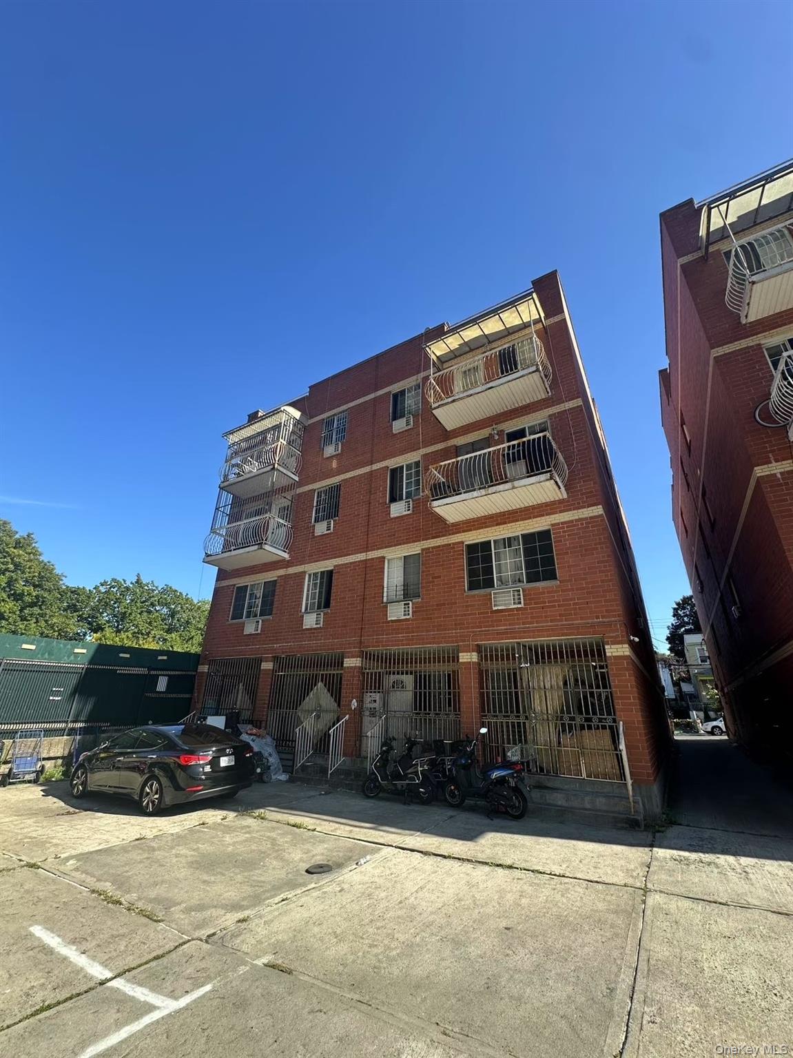 #3 photo, 11239 38th Avenue, Corona , NY 11368