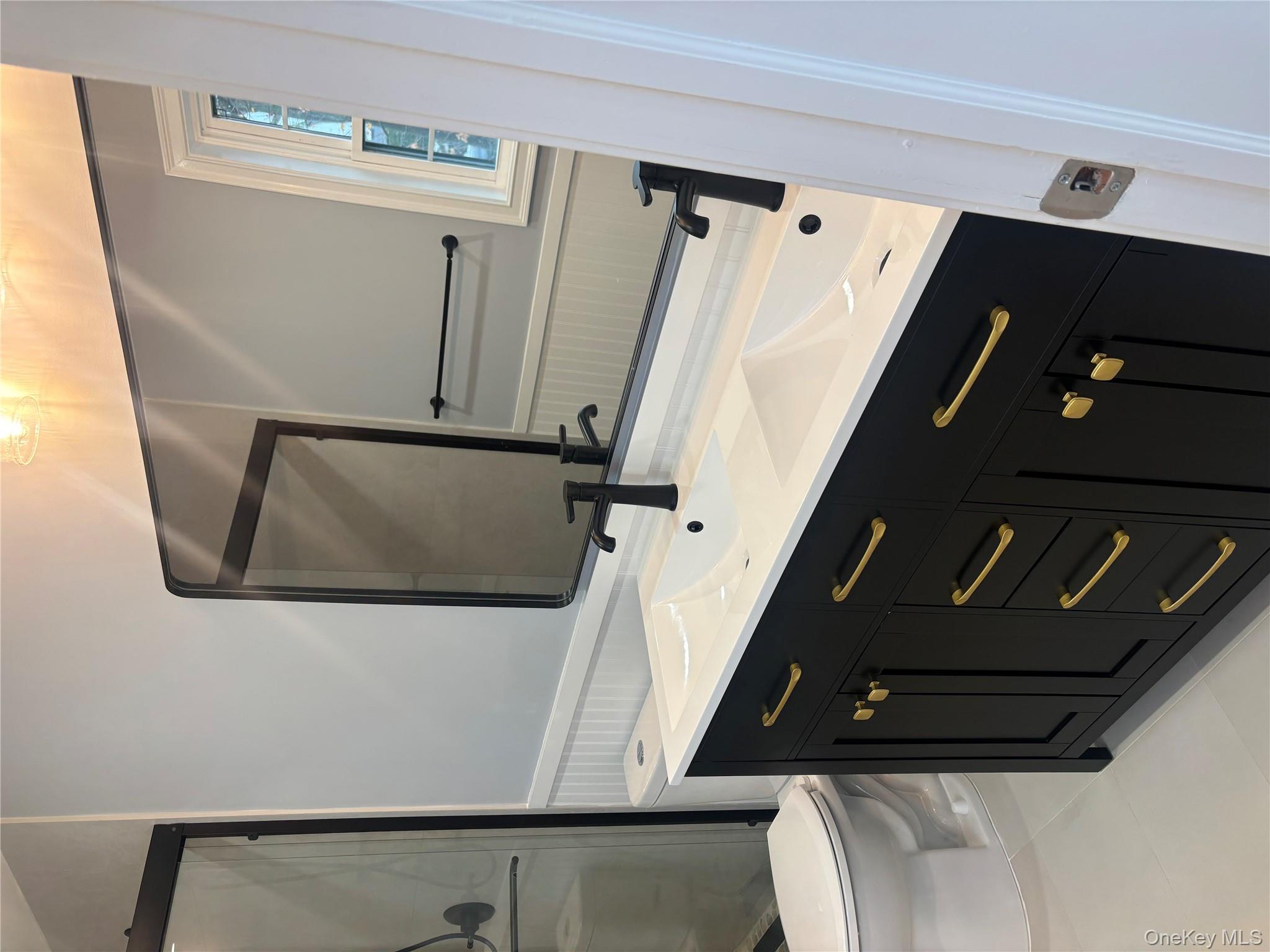 #16 photo, 409 Bay Avenue, Patchogue , NY 11772