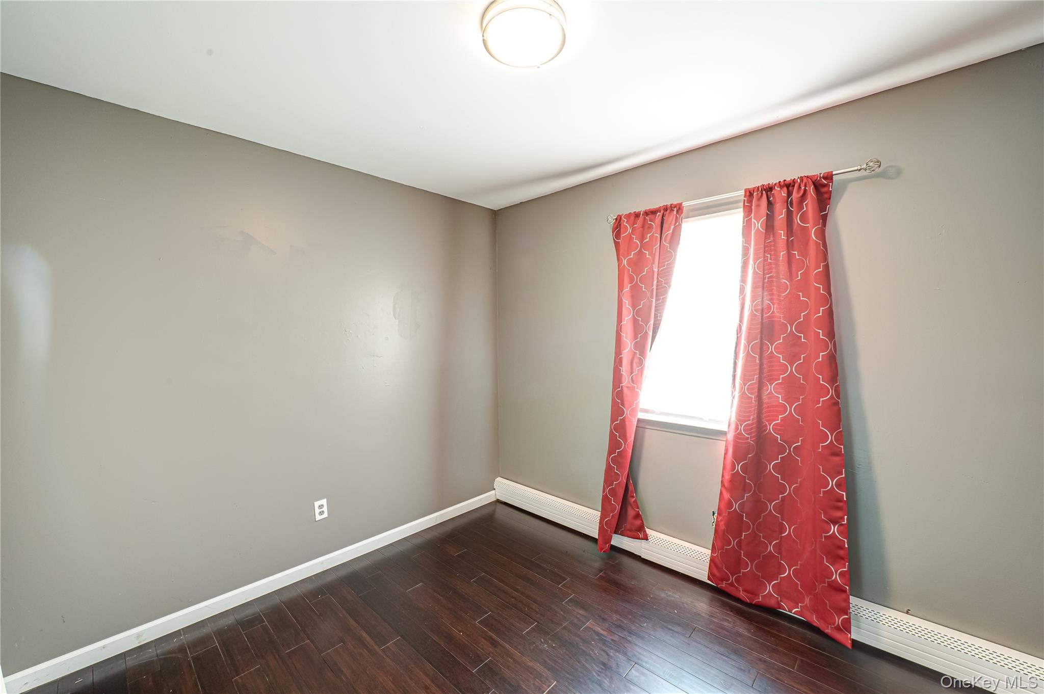 #10 photo, 27 MANCHESTER Road, سوفولك Huntington , NY 11743