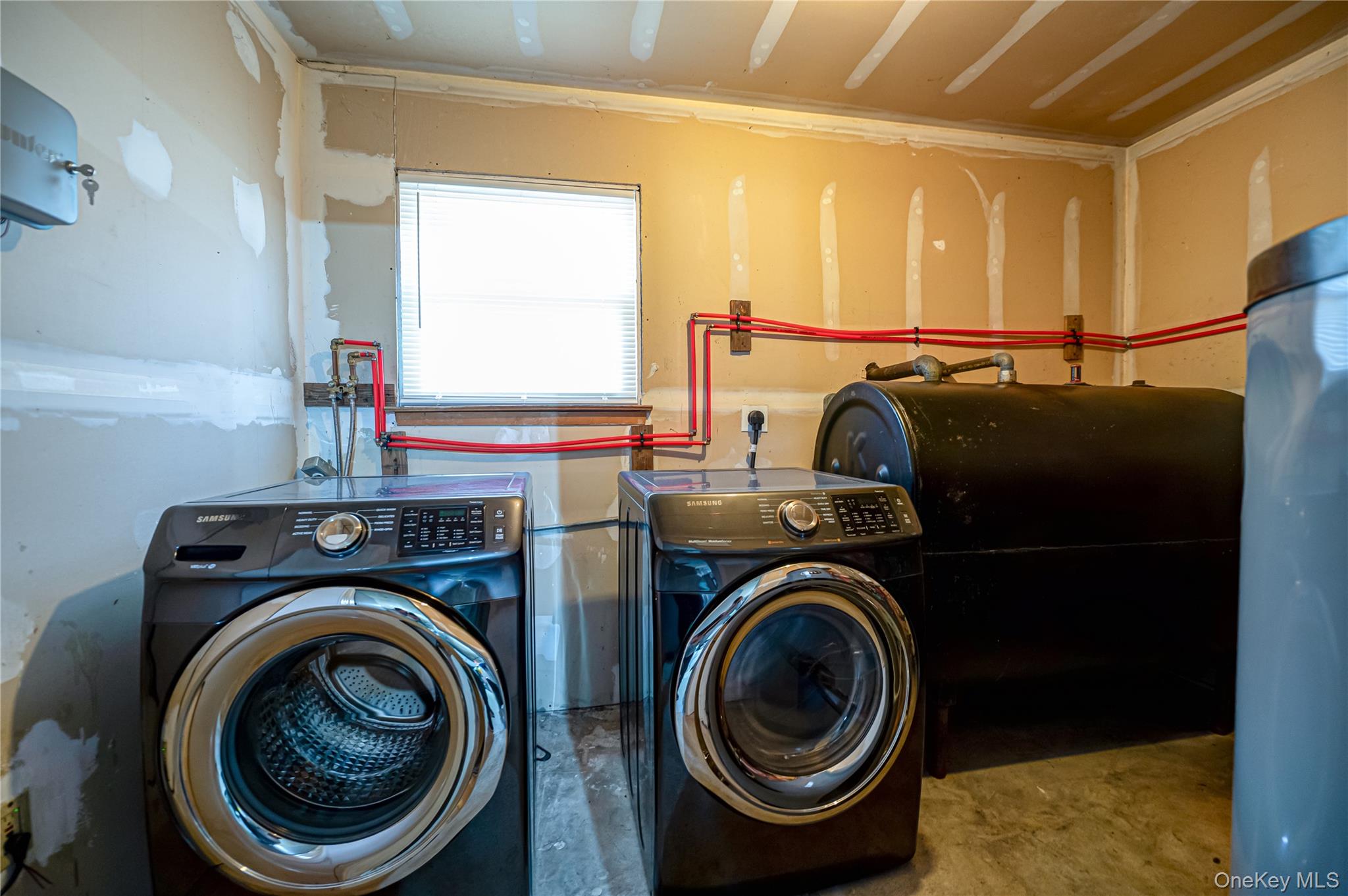 #11 photo, 27 MANCHESTER Road, سوفولك Huntington , NY 11743