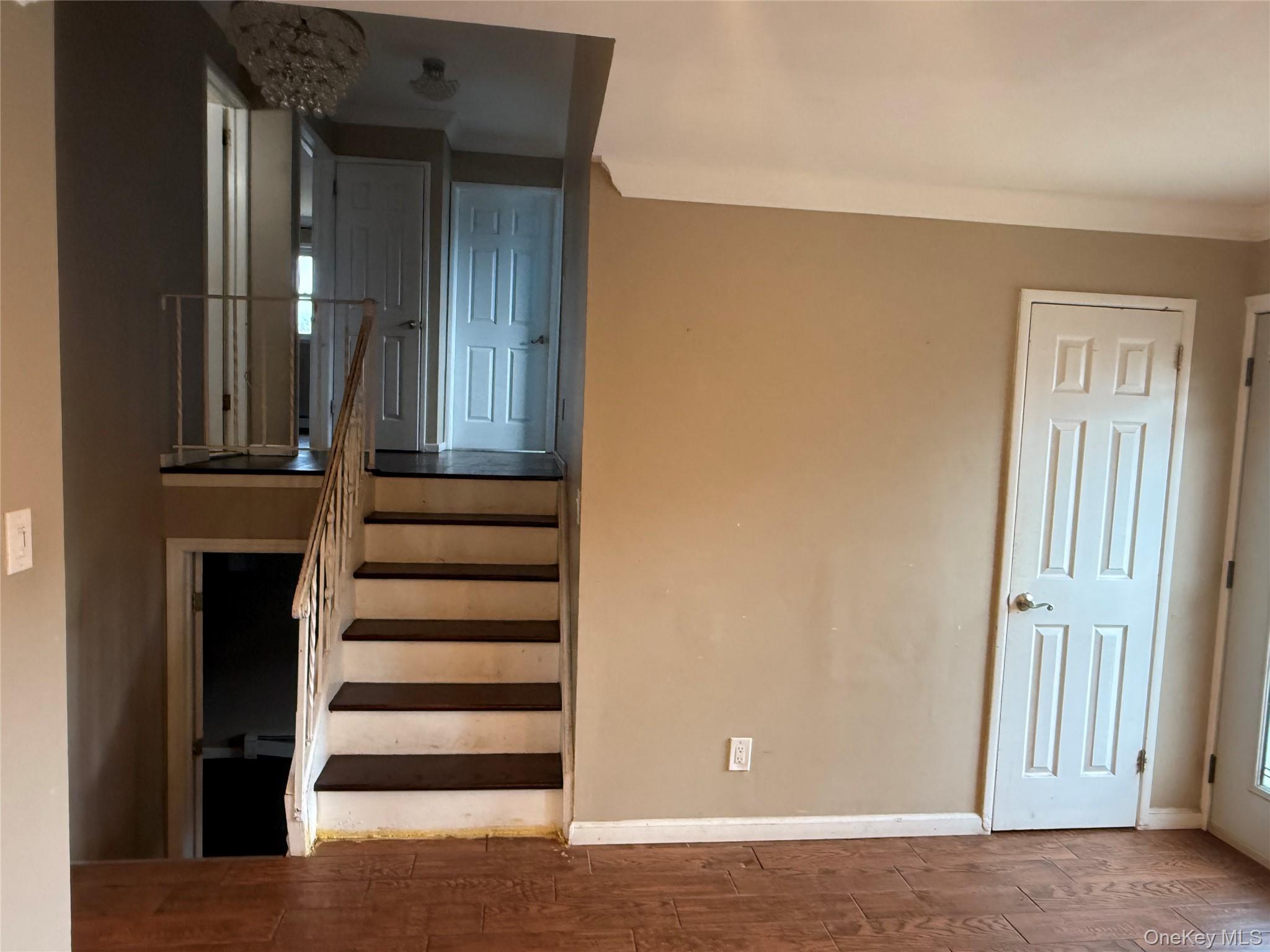 #7 photo, 89 Osborne Road, West Hempstead , NY 11552