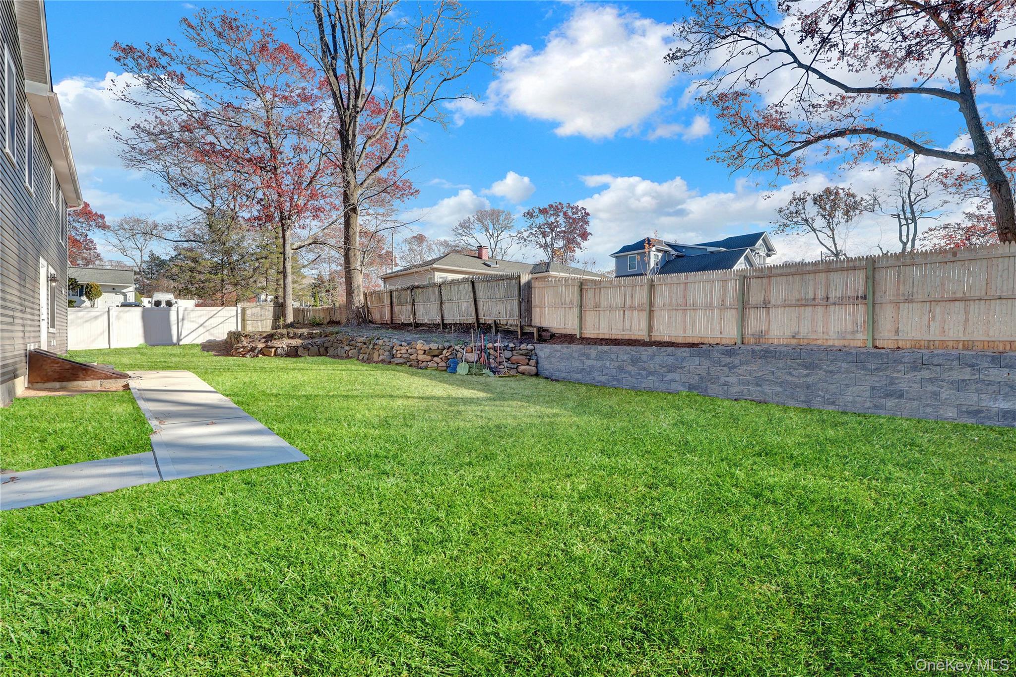 #7 photo, 6 Renee Court, Centereach , NY 11720