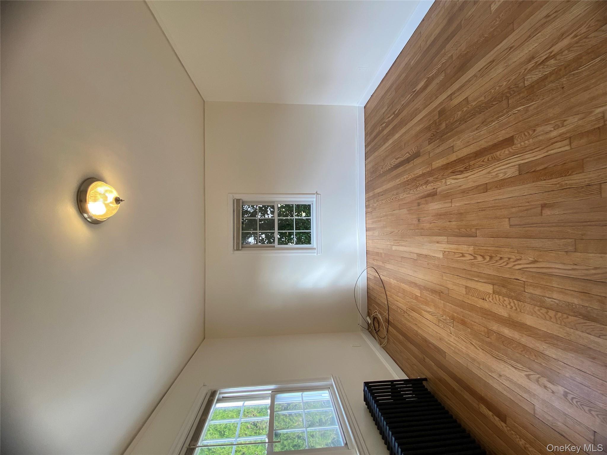 #2 photo, 2 George Street, Glen Cove , NY 11542