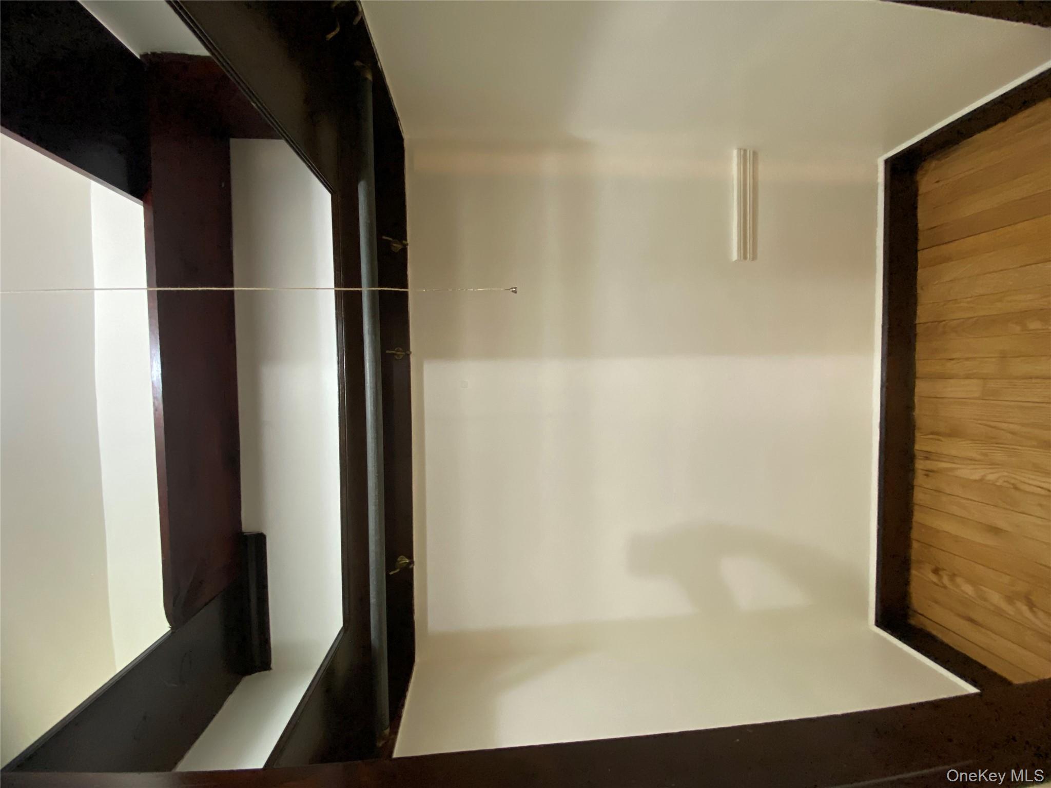 #7 photo, 2 George Street, Glen Cove , NY 11542