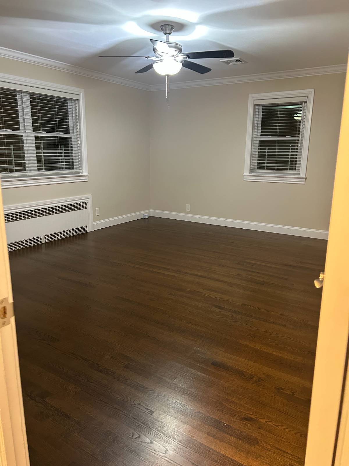 #5 photo, 260 Eastchester, New Rochelle , NY 10801