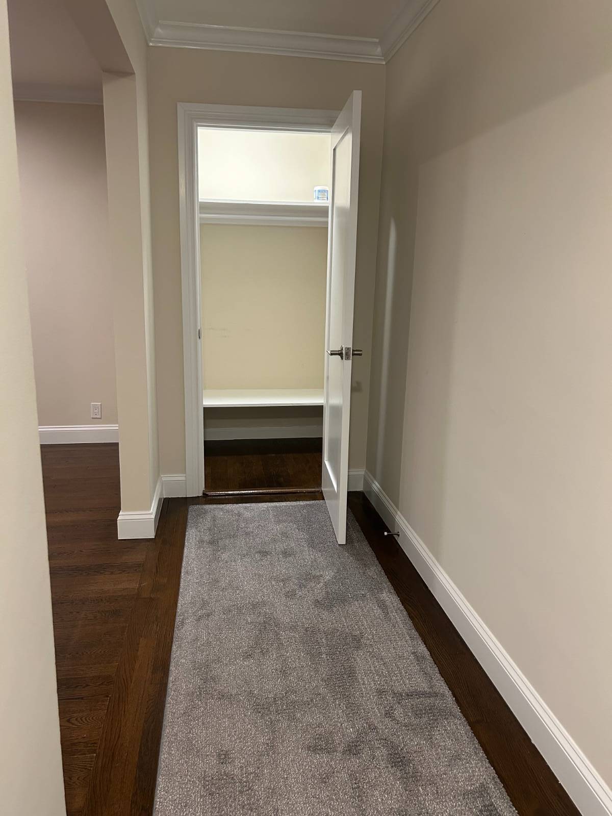 #8 photo, 260 Eastchester, New Rochelle , NY 10801