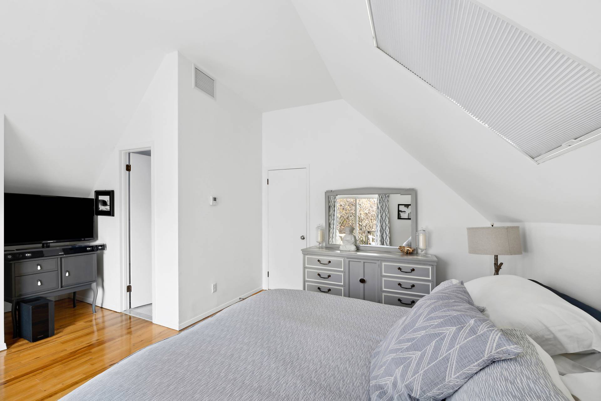 #12 photo, 144  Greenwich Street, Montauk , NY 11954