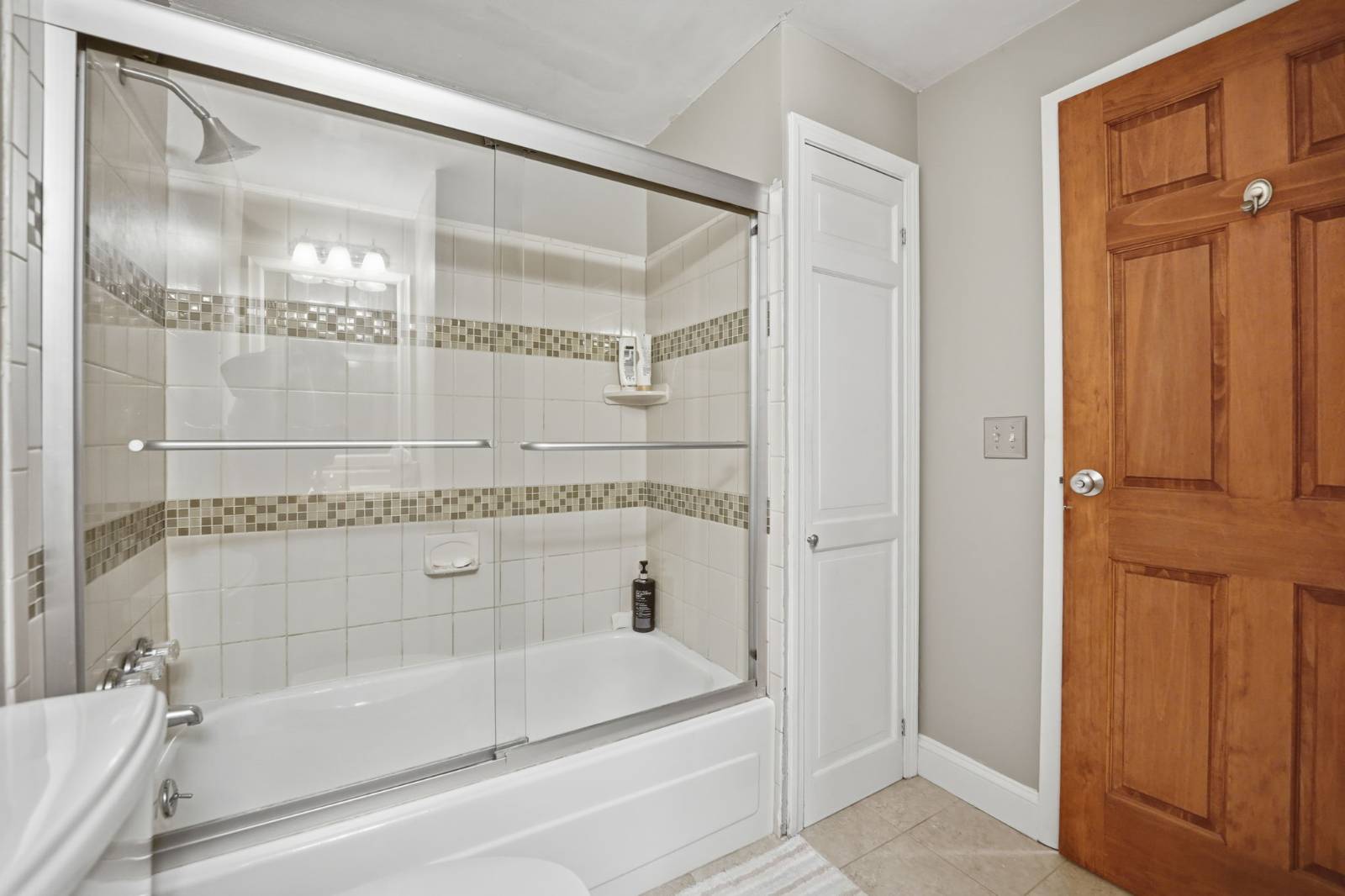 #9 photo, 141 Fruitwood Ter, Williamsville , NY 14221