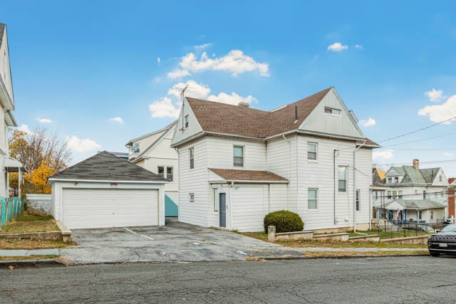 #4 photo, 69 Waring Pl, Yonkers , NY 10703