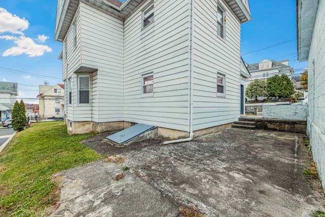 #6 photo, 69 Waring Pl, Yonkers , NY 10703