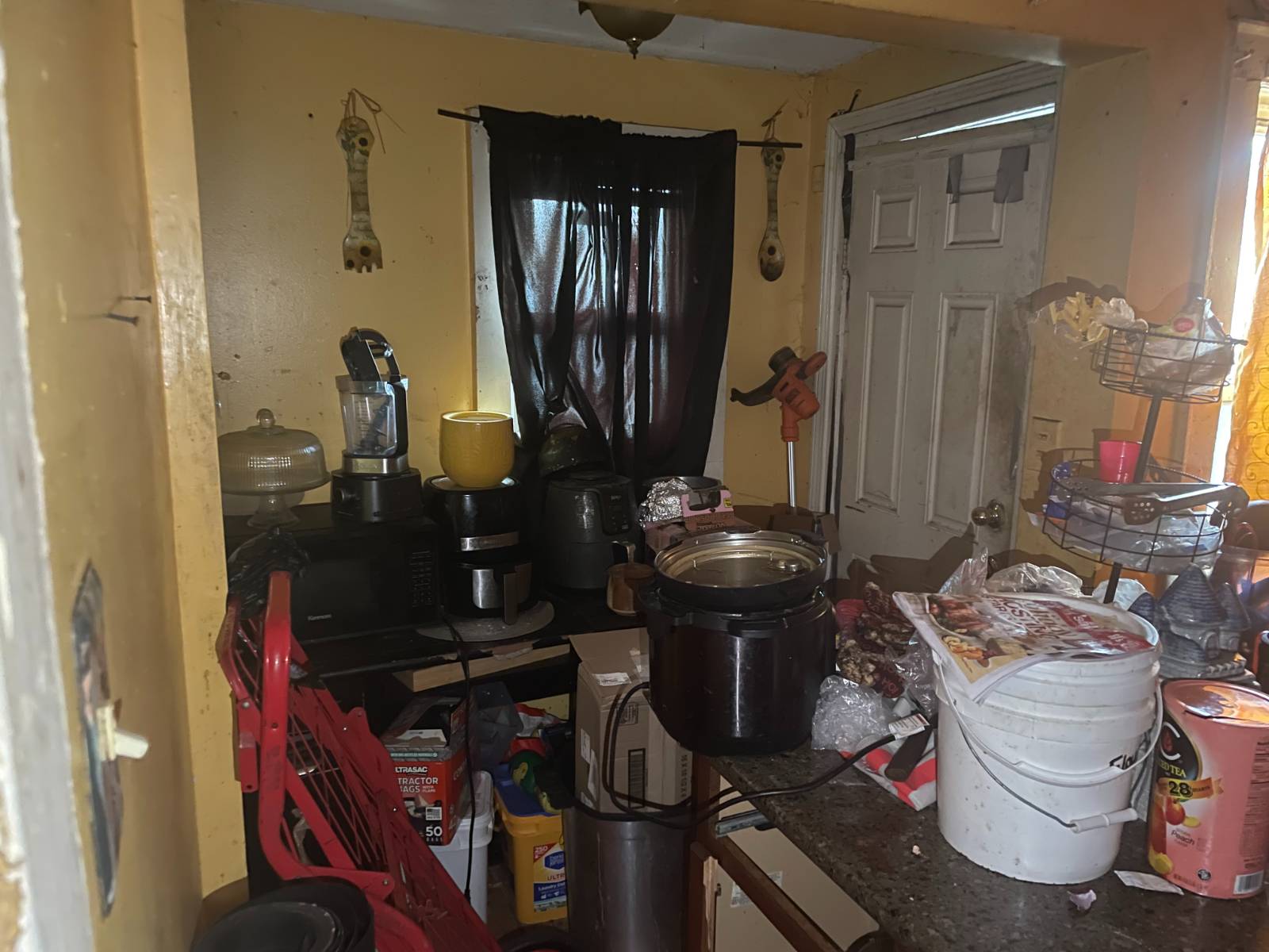 #21 photo, 21857 139th Ave, Springfield Gardens , NY 11413