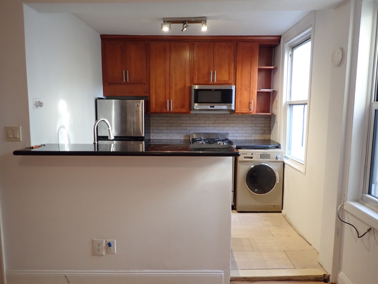 #11 photo, 88 CLERMONT AVENUE , #2, Fort Greene , NY 11205