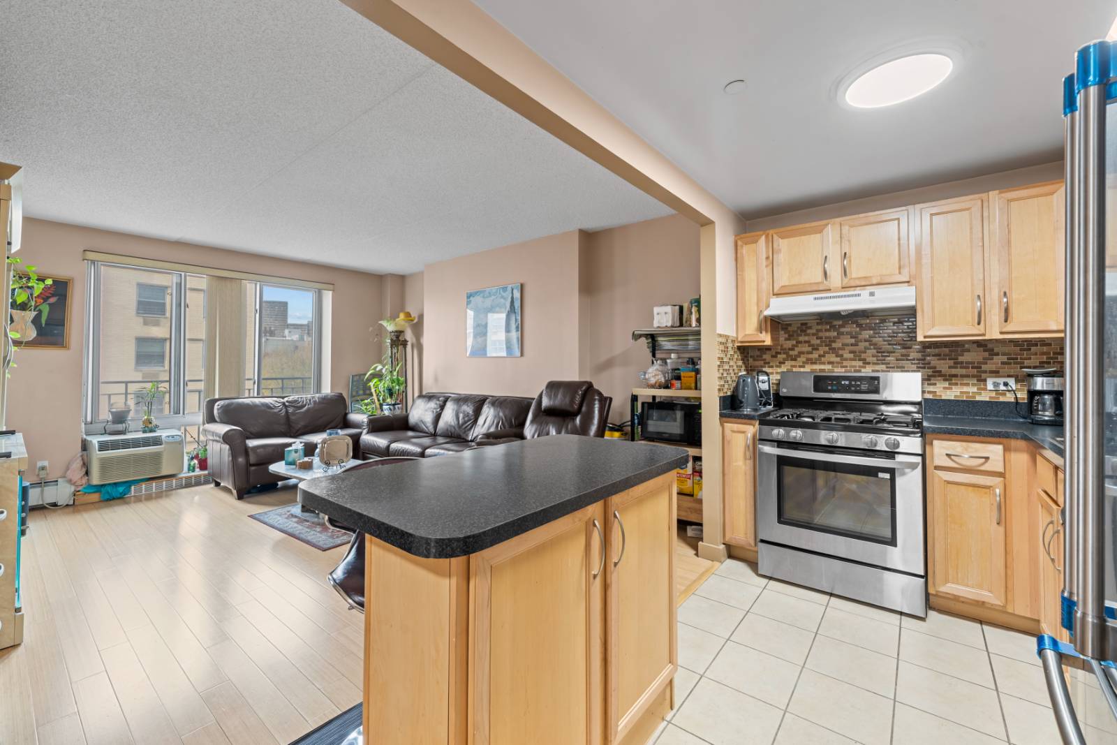 #7 photo, 3044 3rd Avenue, #6D, Melrose , NY 10451