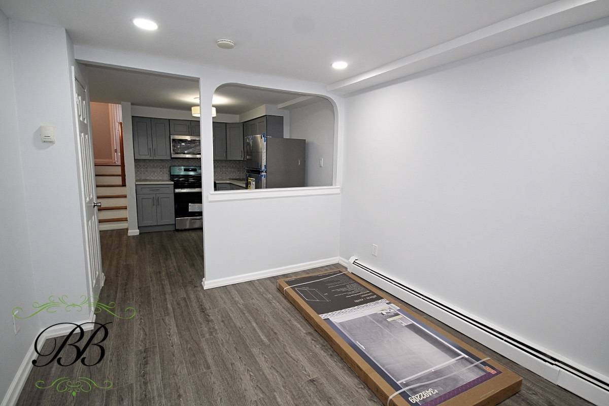 #18 photo, 1230 East 73 Street, Bergen Beach , NY 11234