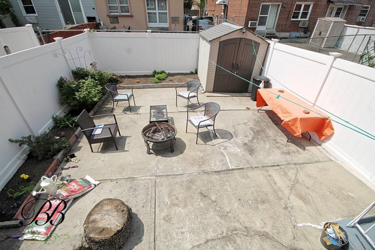 #33 photo, 1230 East 73 Street, Bergen Beach , NY 11234